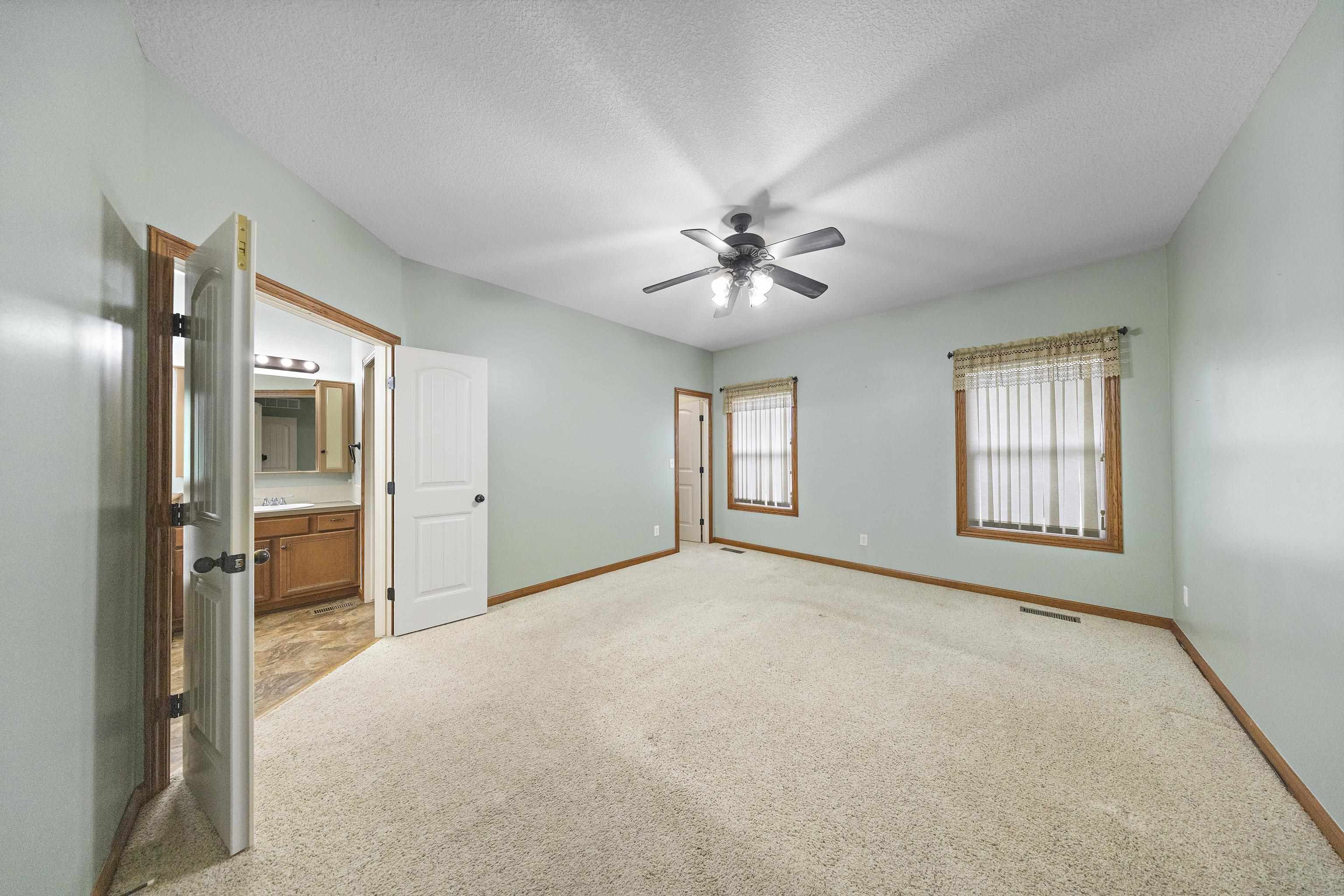 1120 Split Oak Dr Property Photo 20