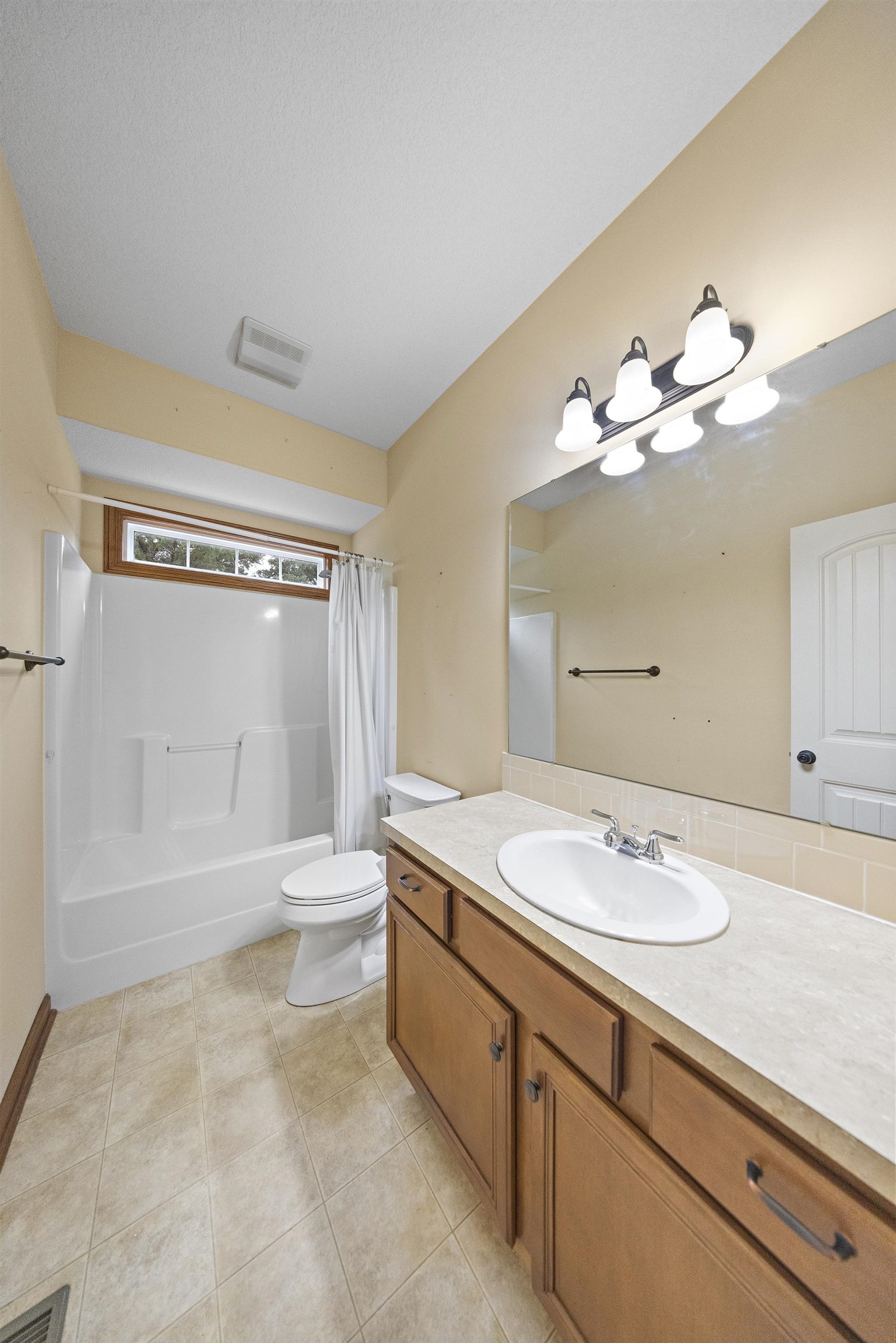 1120 Split Oak Dr Property Photo 27