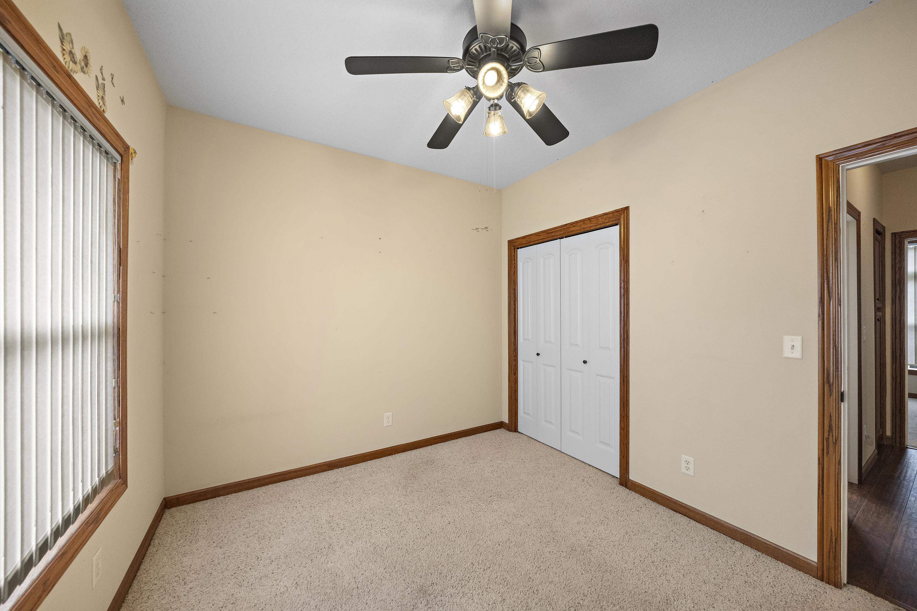 1120 Split Oak Dr Property Photo 28