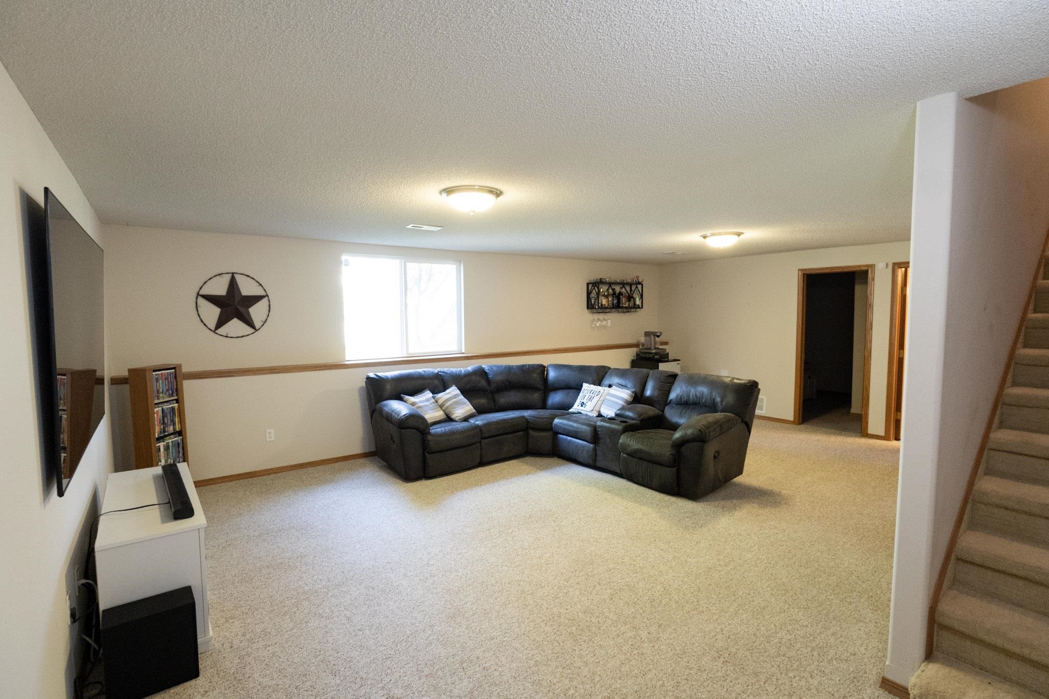 2143 East Quail Hollow Street Property Photo 16