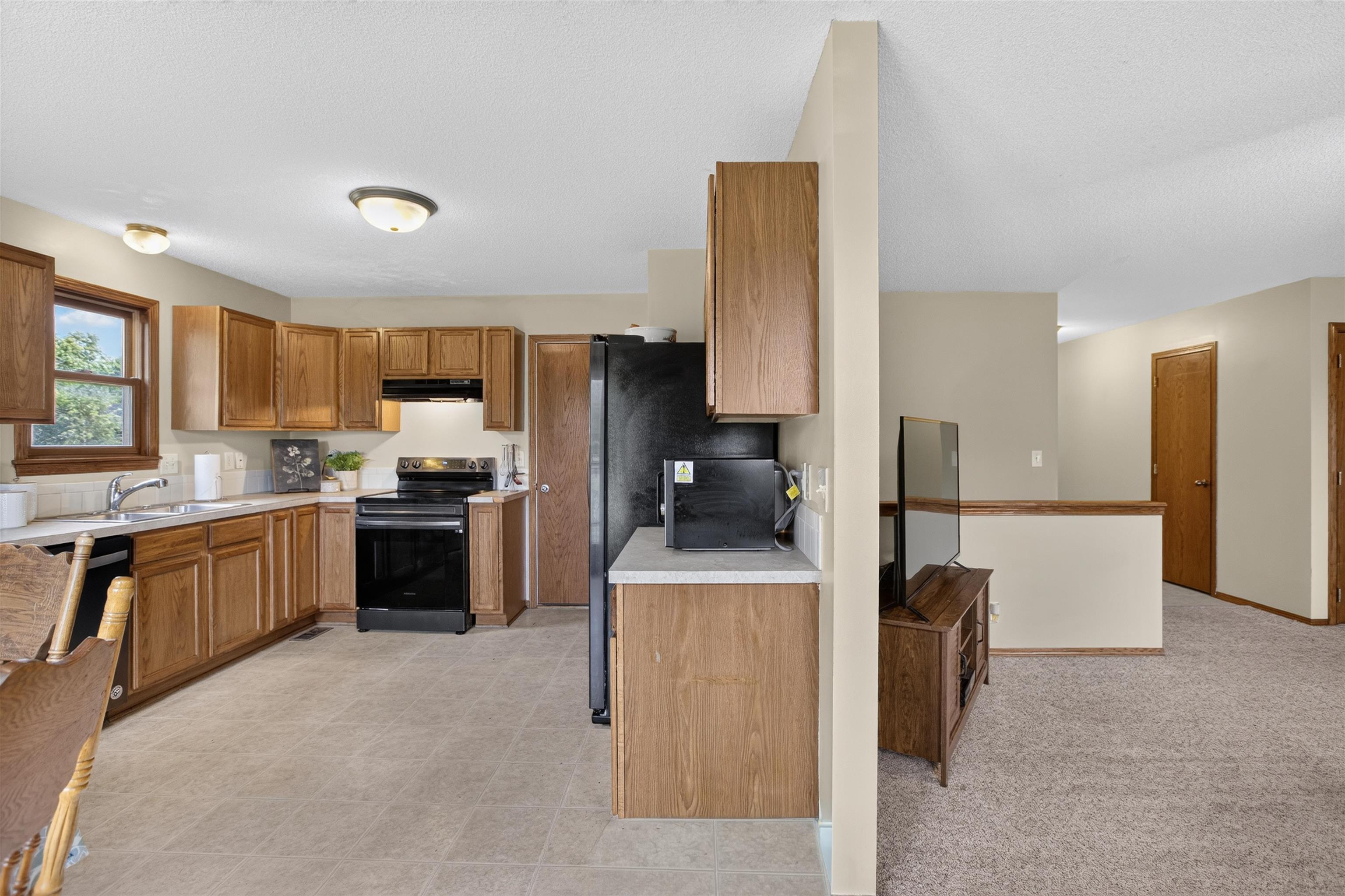 1101 N Parkway Dr Property Photo 12