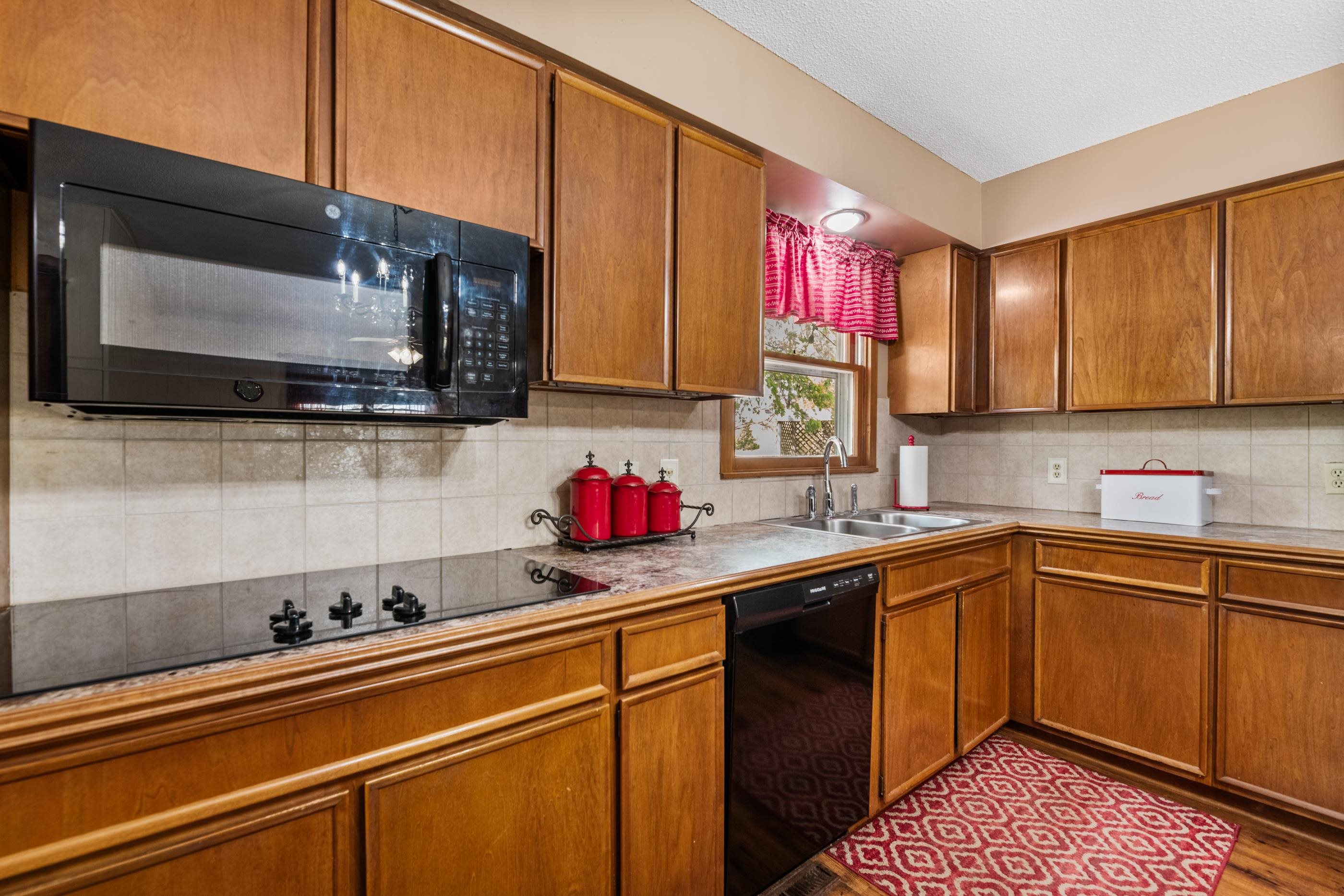 11621 N Ridge Road Property Photo 13