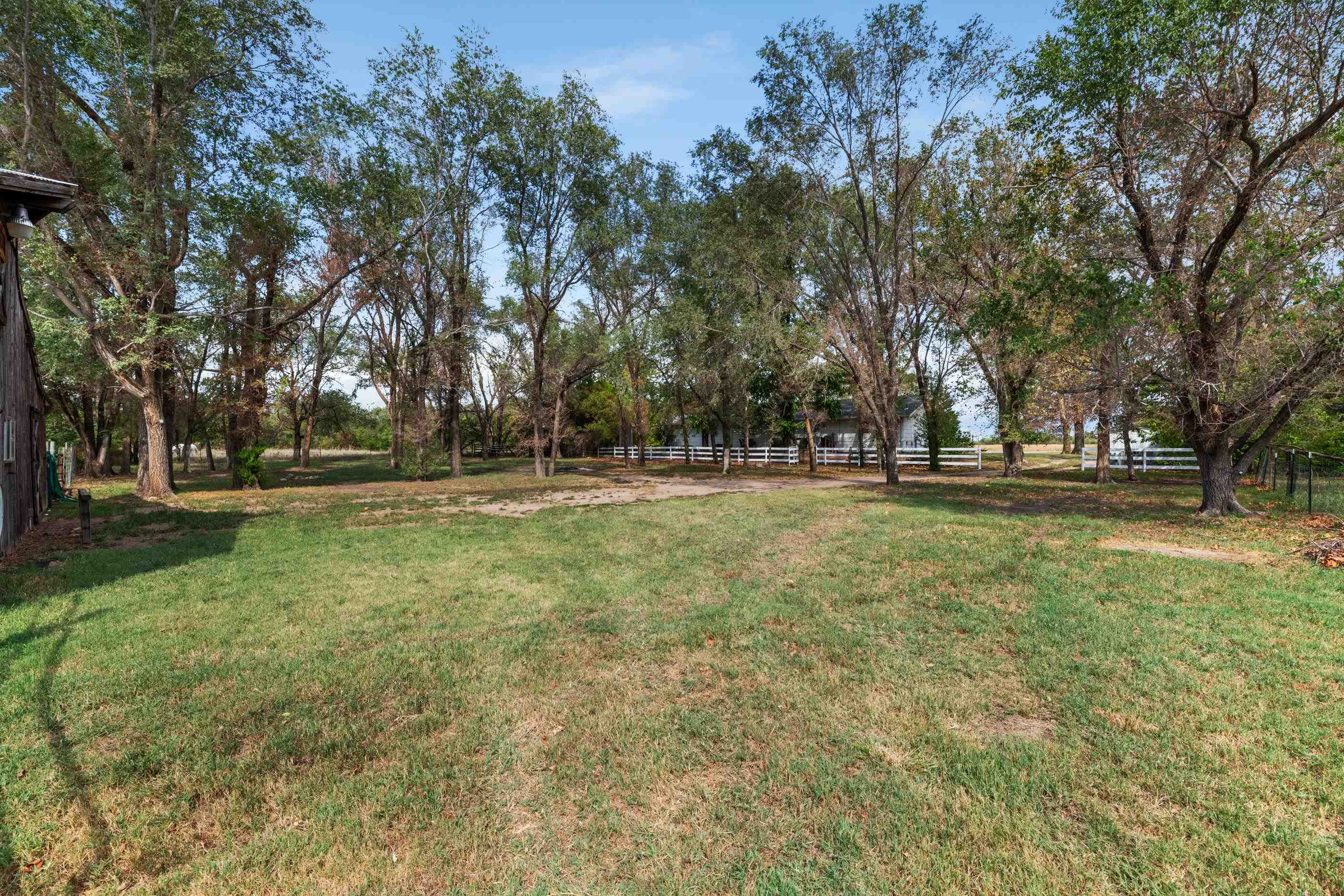 11621 N Ridge Road Property Photo 26