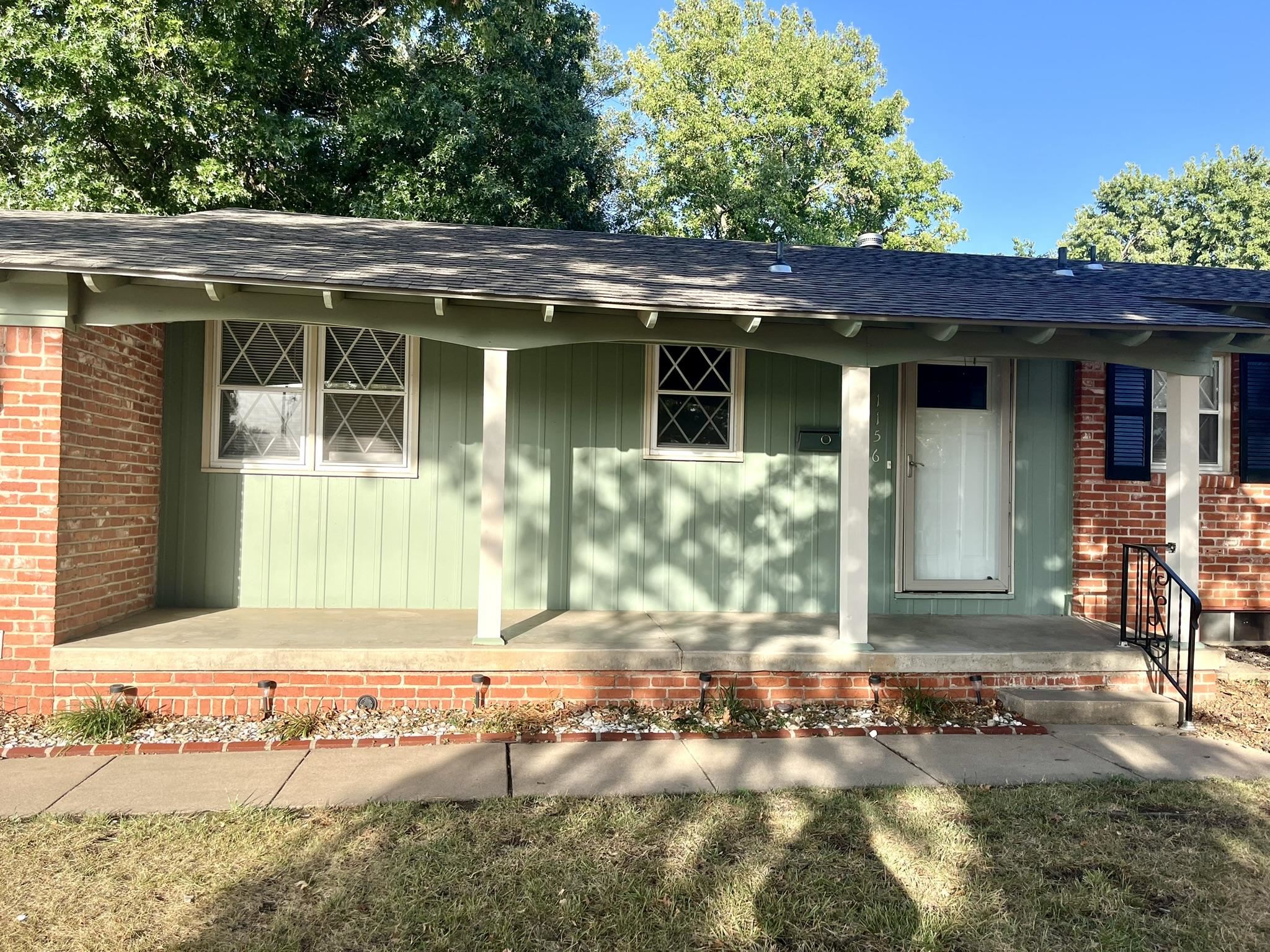 1156 N Waddington Property Photo 4