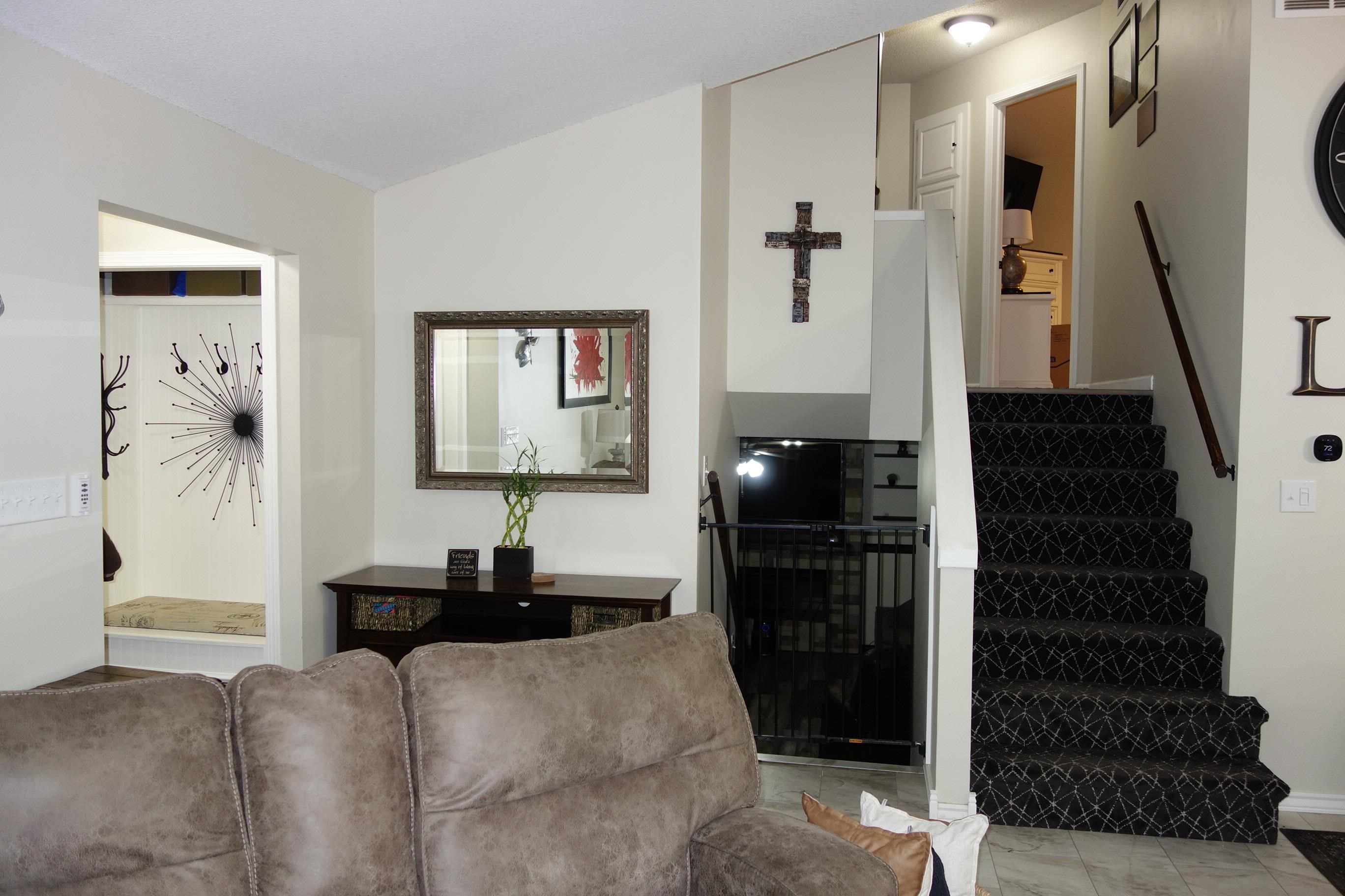 1519 E Horizon Property Photo 7