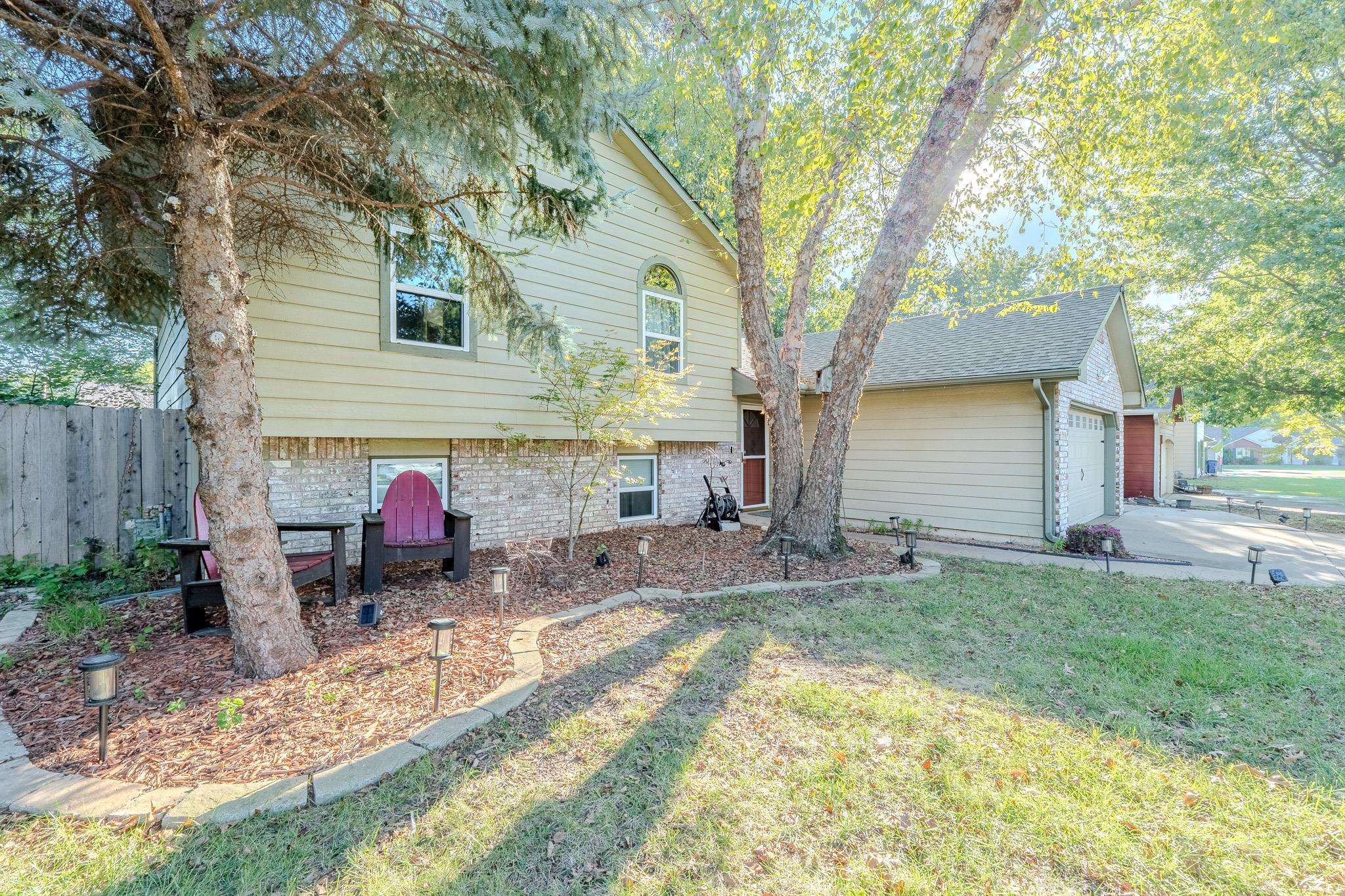 1519 E Horizon Property Photo 34