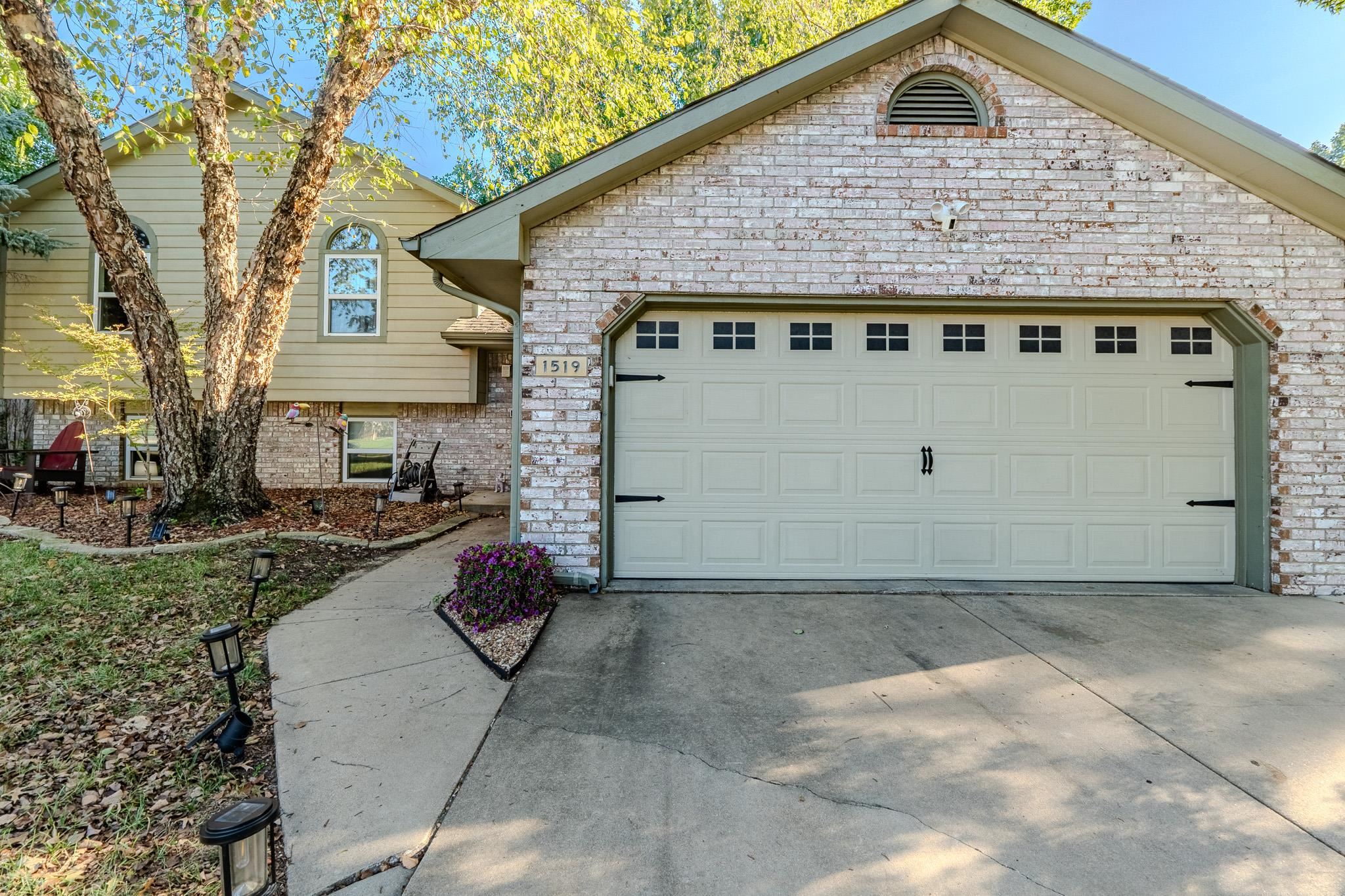 1519 E Horizon Property Photo 35
