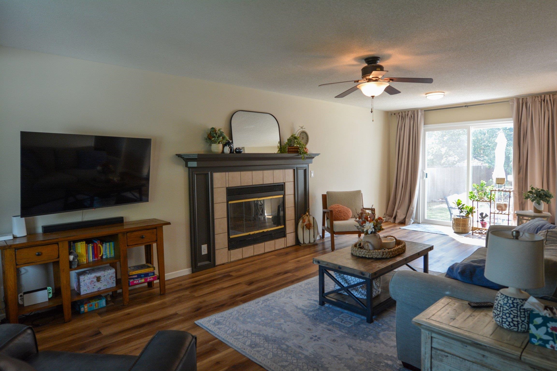 219 E Sandhill Rd. Property Photo 6