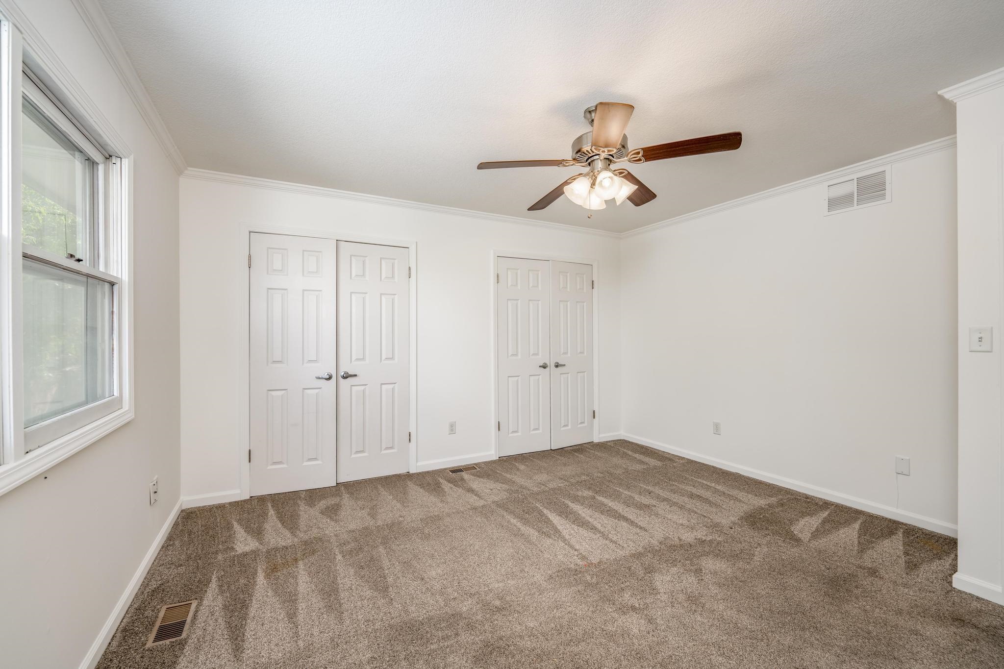 1728 N Overlook Property Photo 22