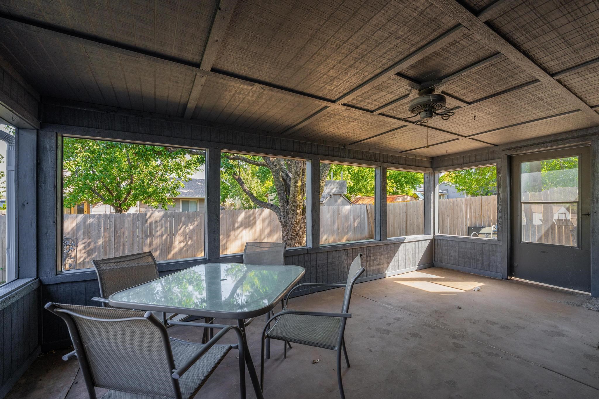 1728 N Overlook Property Photo 31