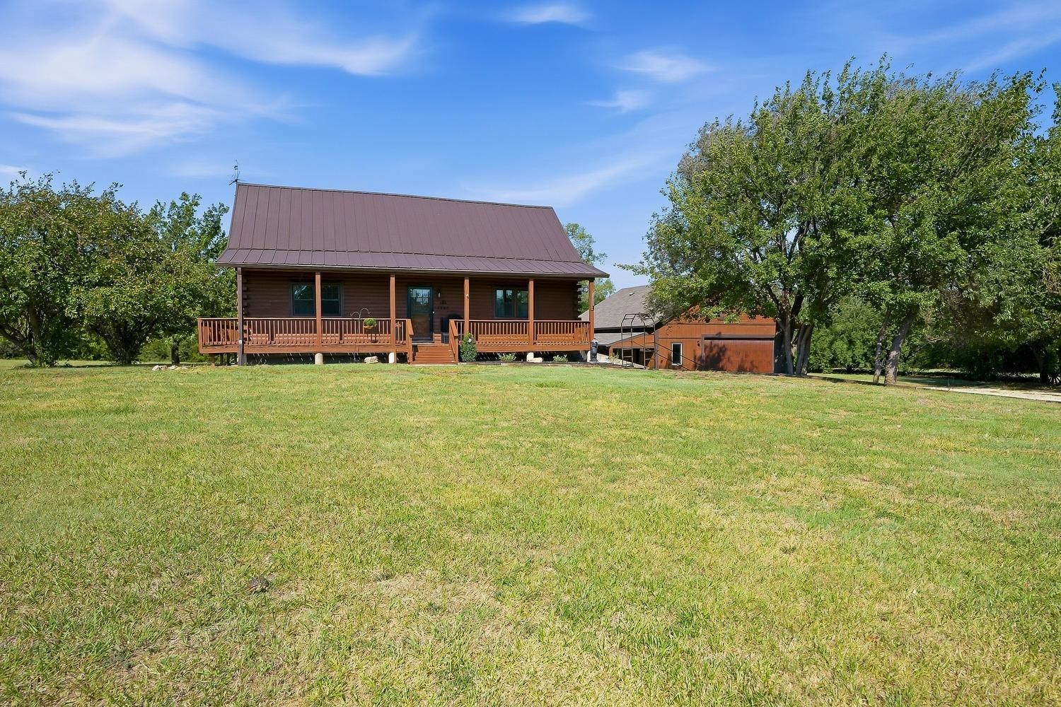 4595 Nw Hopkins Switch Rd Property Photo 1