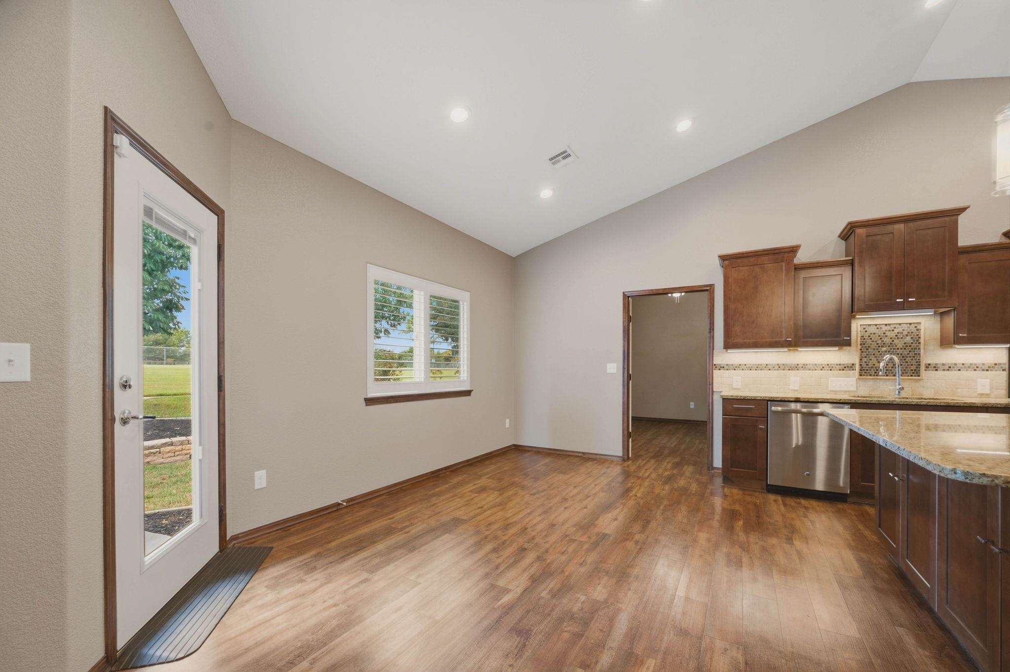 1209 S Arbor Meadows St Property Photo 15
