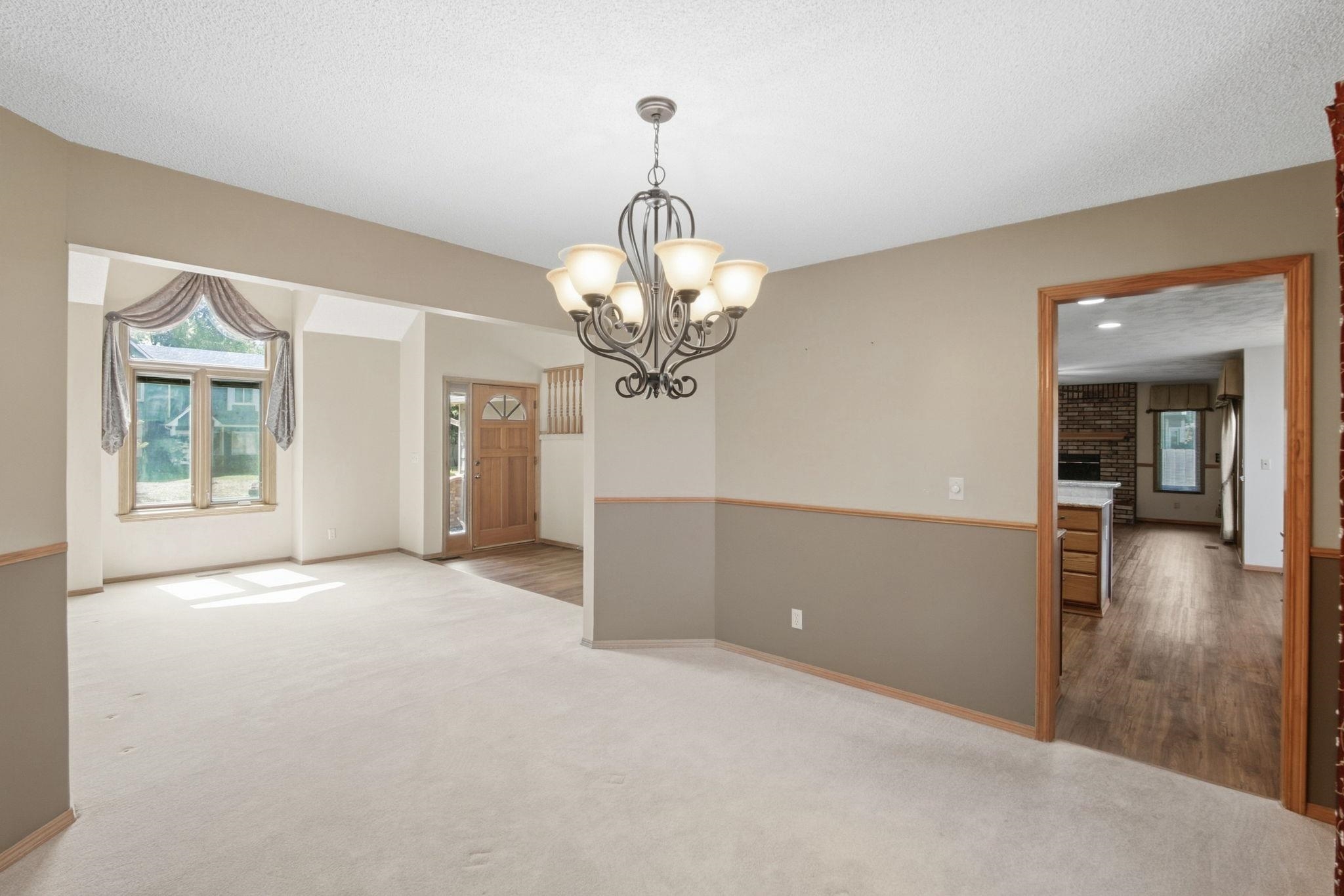 10214 W Jamesburg St Property Photo 8