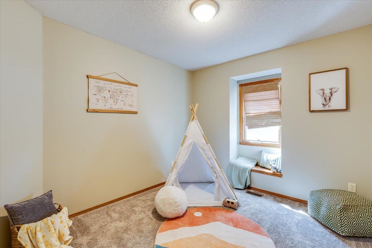 2682 N Shefford Ct Property Photo 15