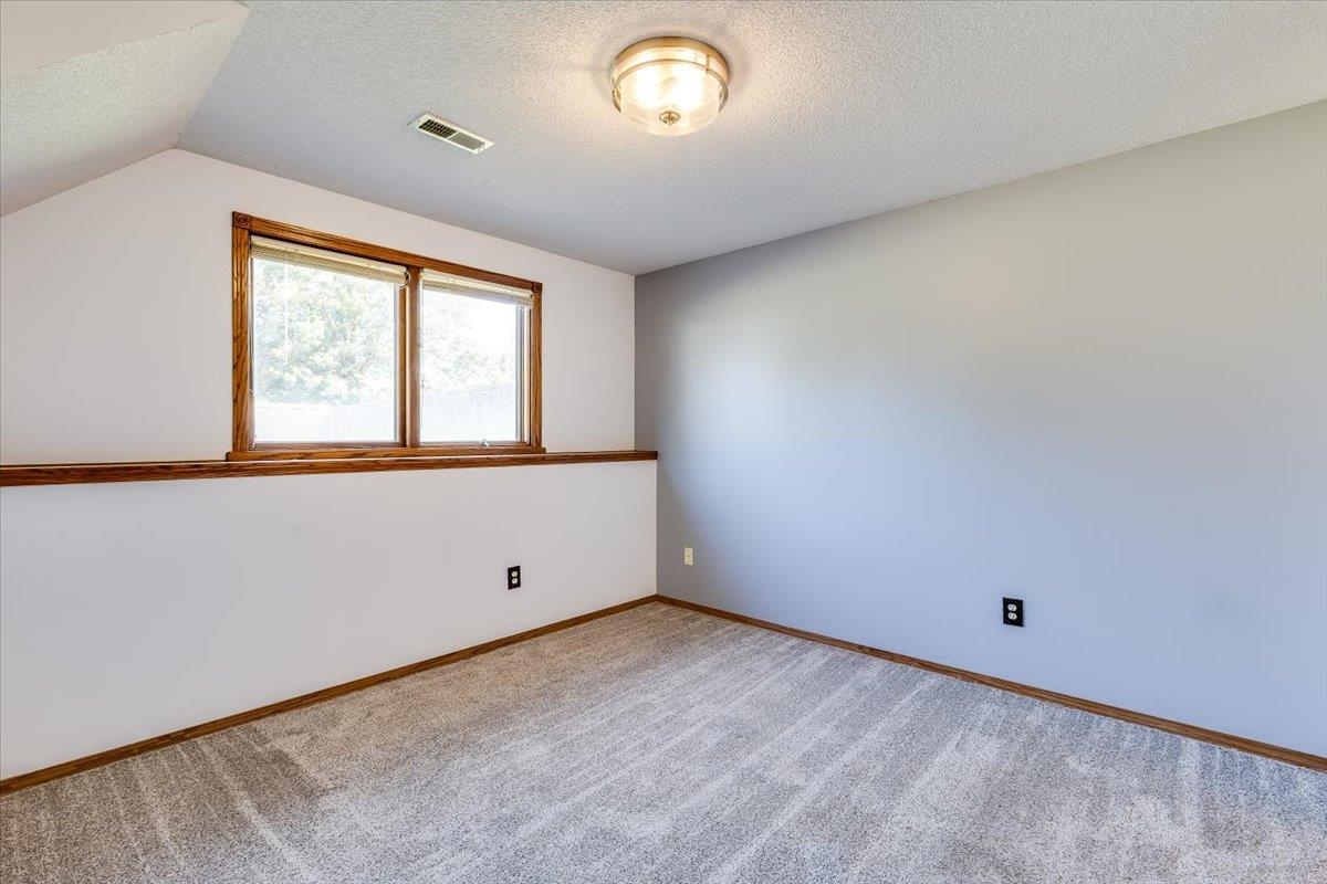 2682 N Shefford Ct Property Photo 31