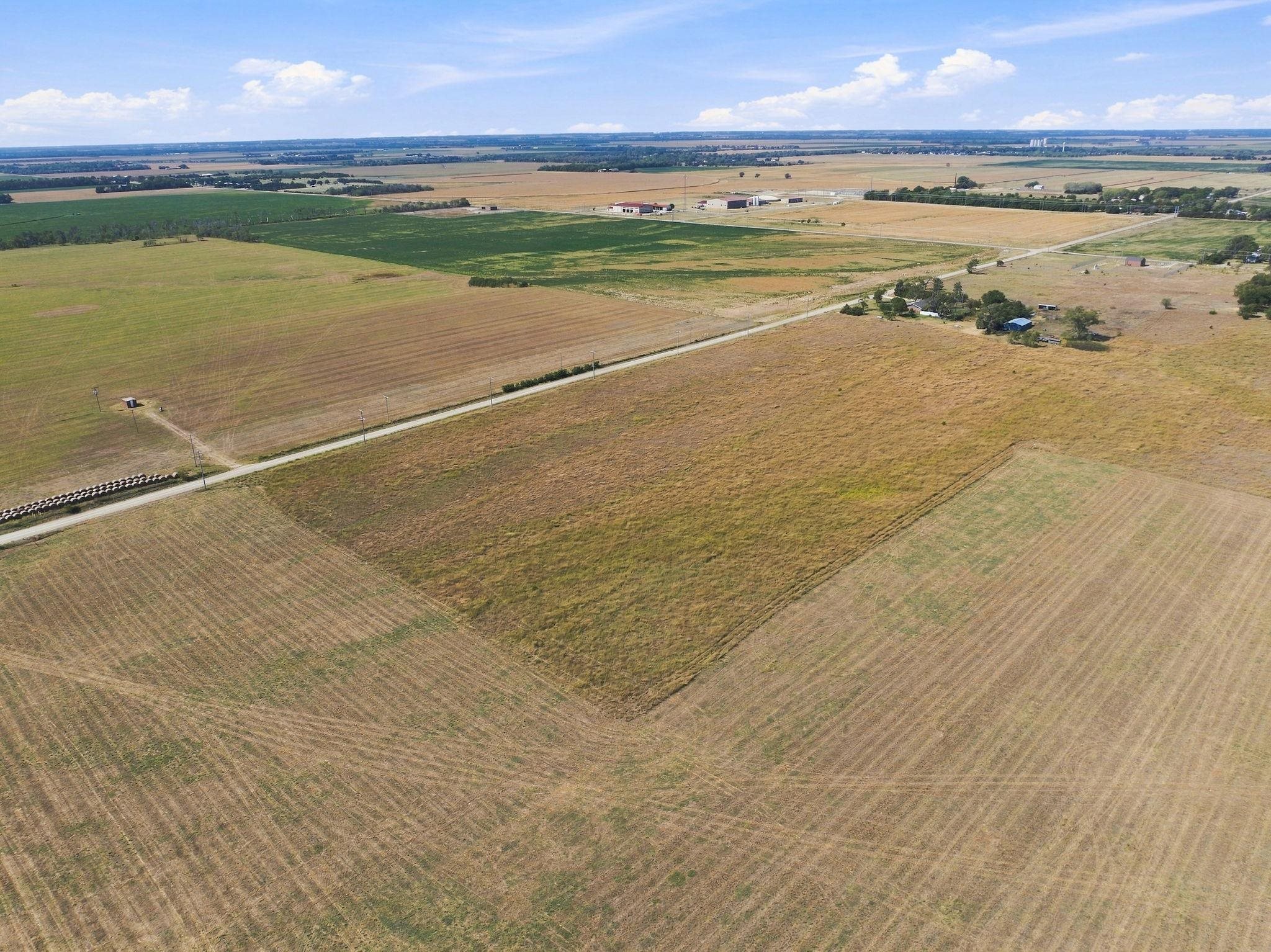 Lot 4 E Prairie Willow Addition Property Photo 4