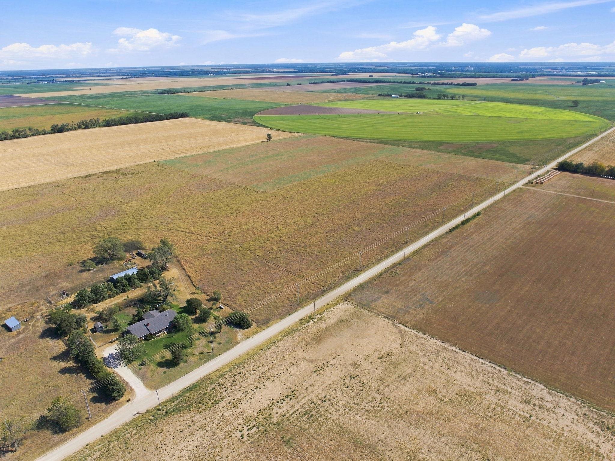 Lot 4 E Prairie Willow Addition Property Photo 8