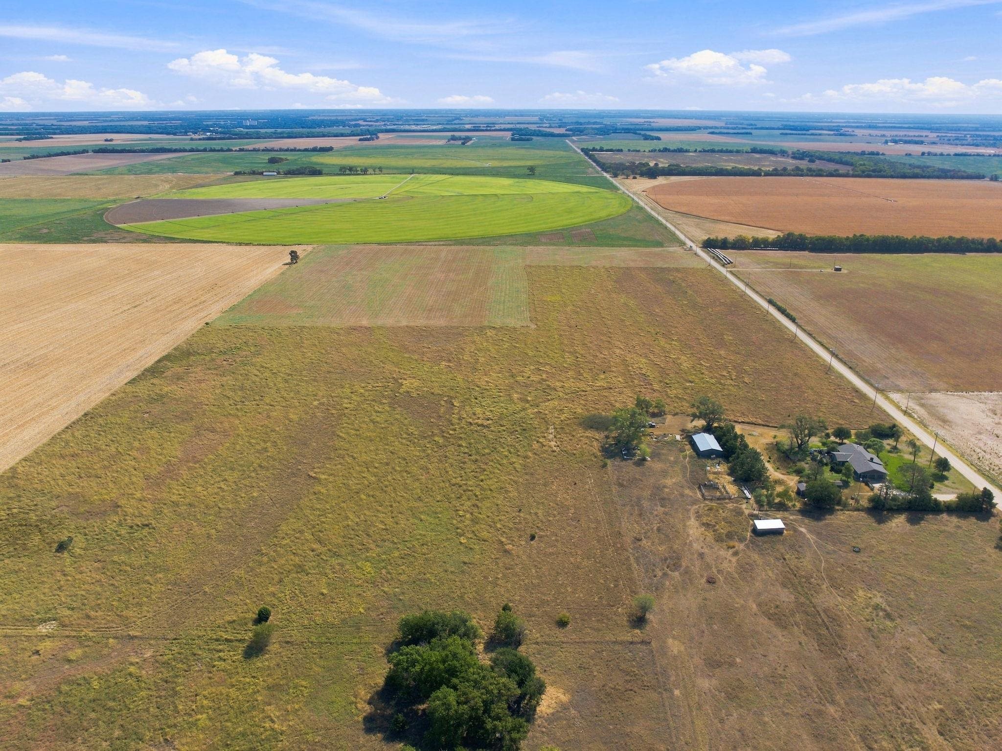 Lot 4 E Prairie Willow Addition Property Photo 9
