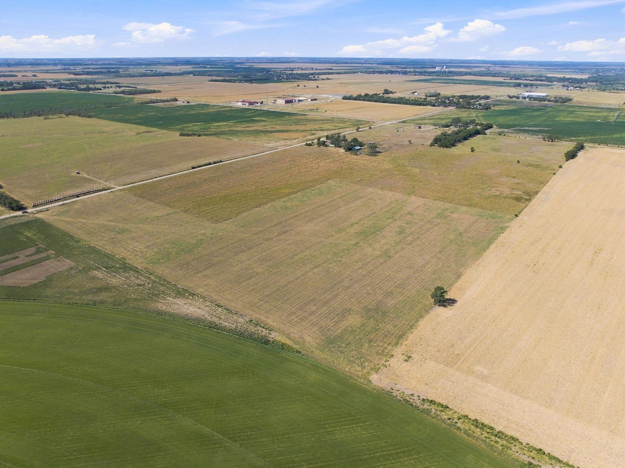 Lot 4 E Prairie Willow Addition Property Photo 13