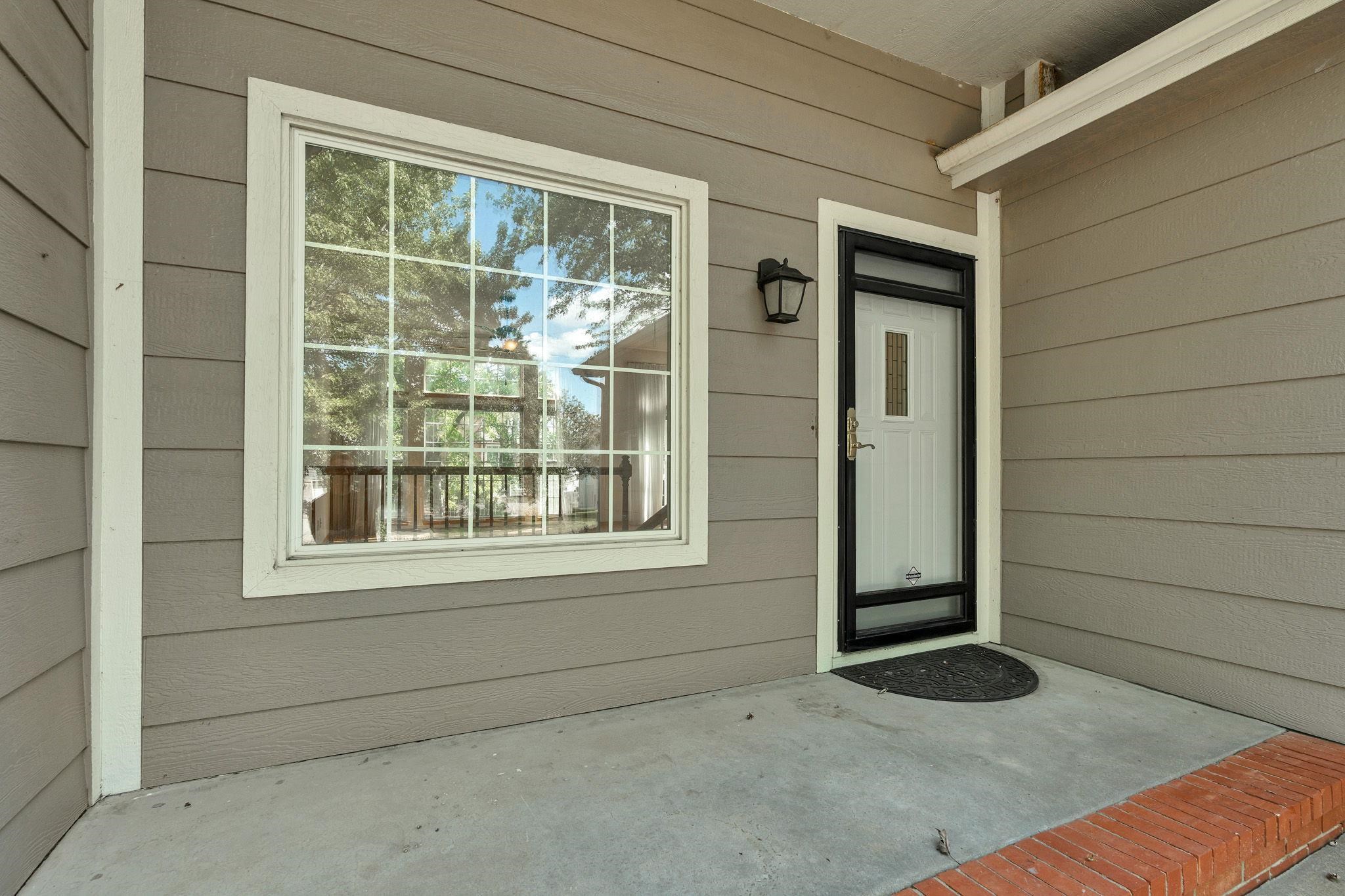 2738 N Beacon Hill Ct Property Photo 5