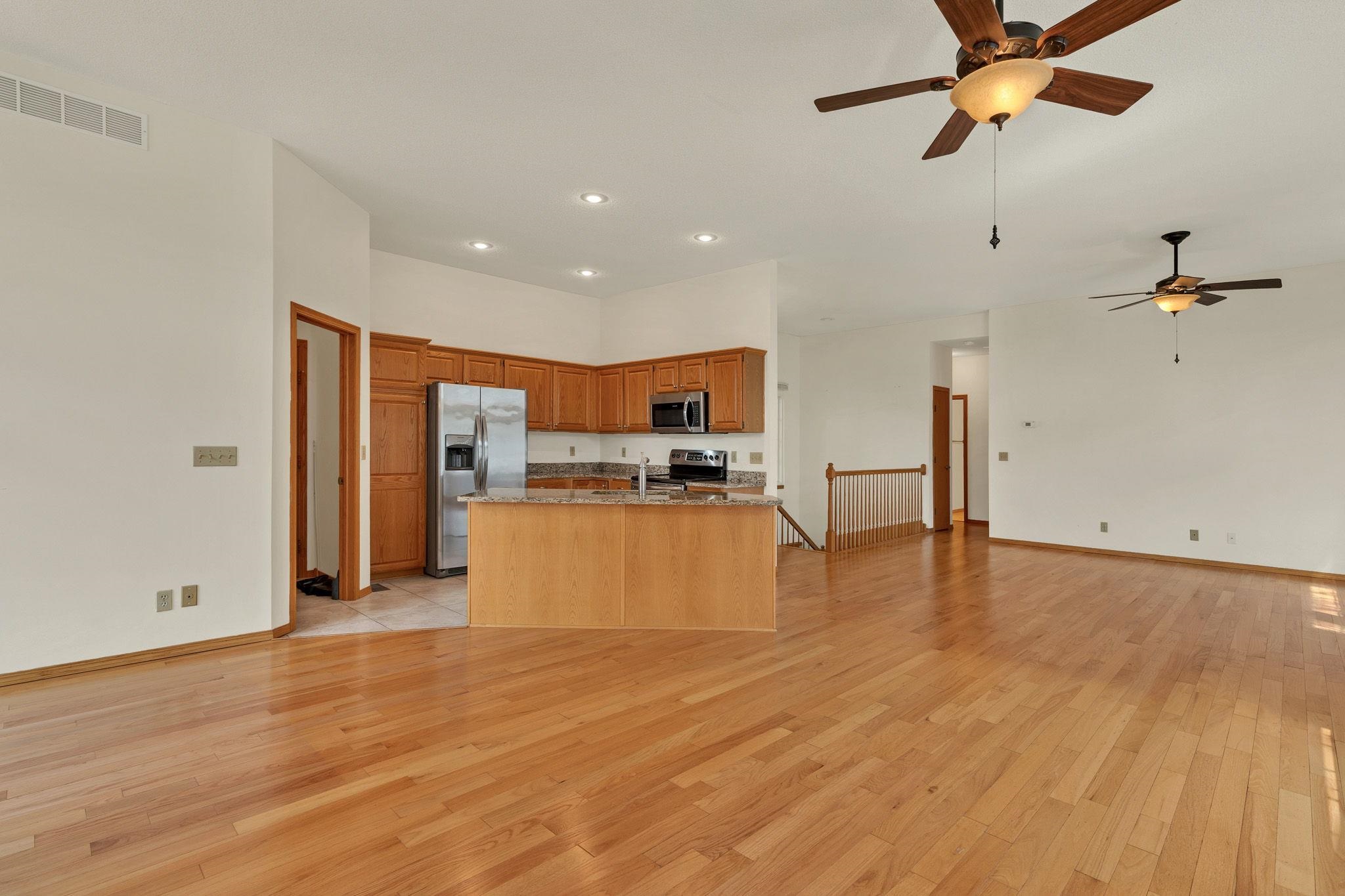 2738 N Beacon Hill Ct Property Photo 10