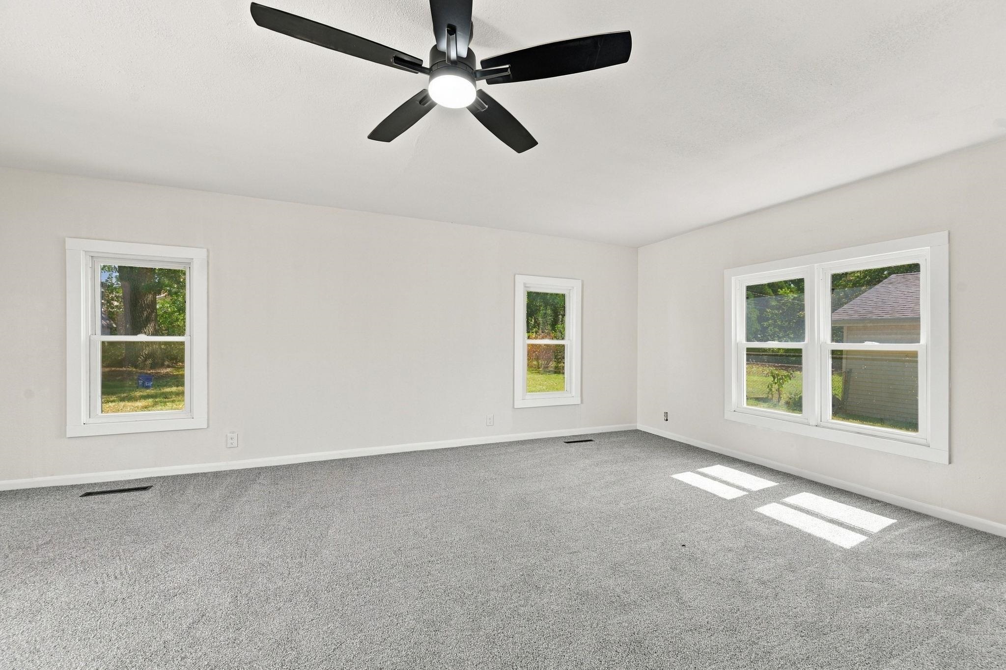1126 Skelly St. Property Photo 16