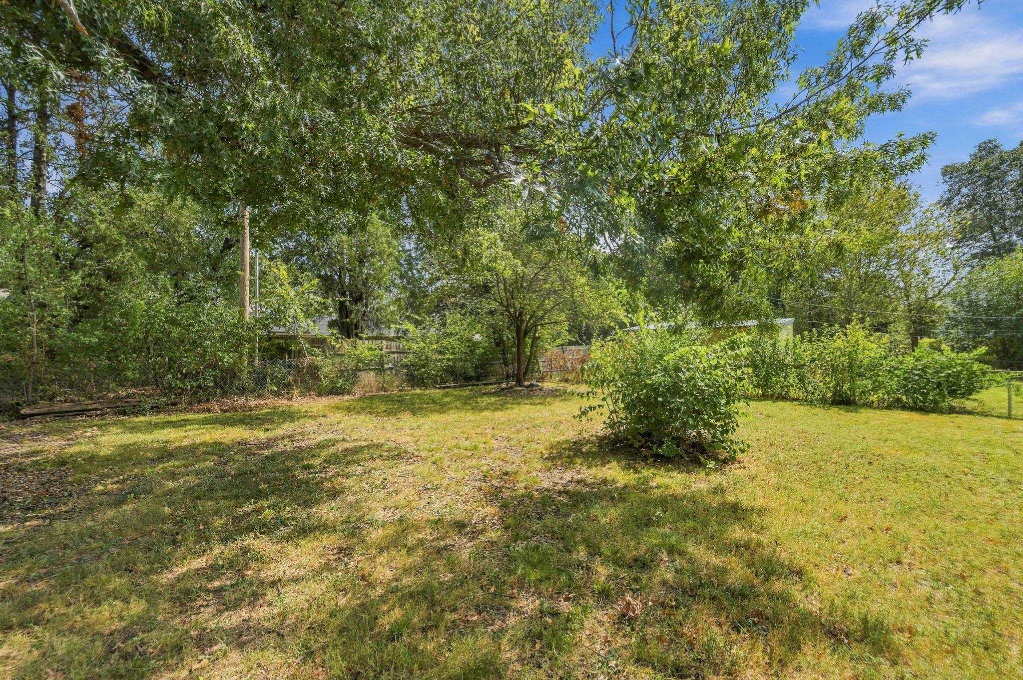 1126 Skelly St. Property Photo 25