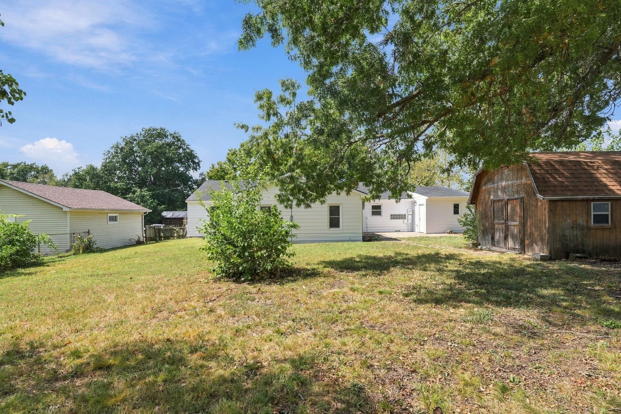 1126 Skelly St. Property Photo 27