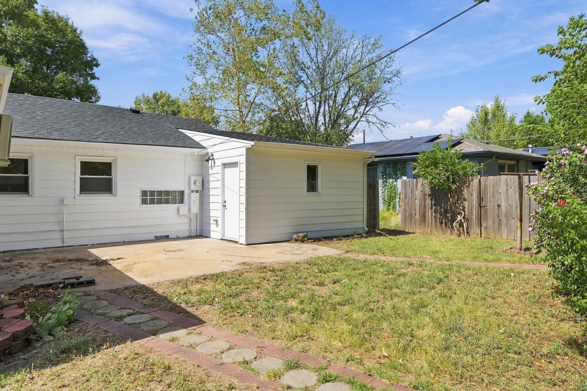 1126 Skelly St. Property Photo 28