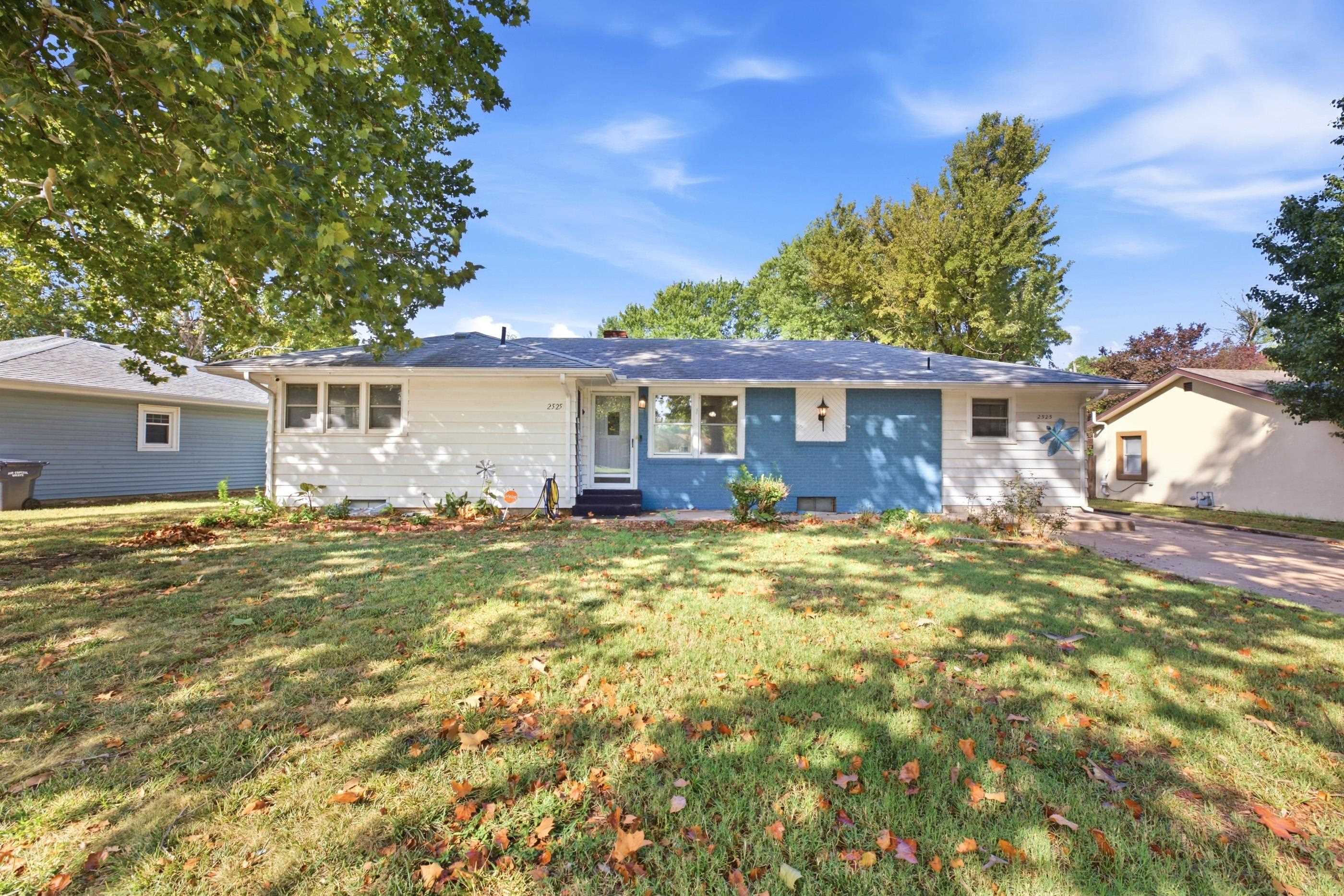 2525 S Oak Pass Property Photo 1