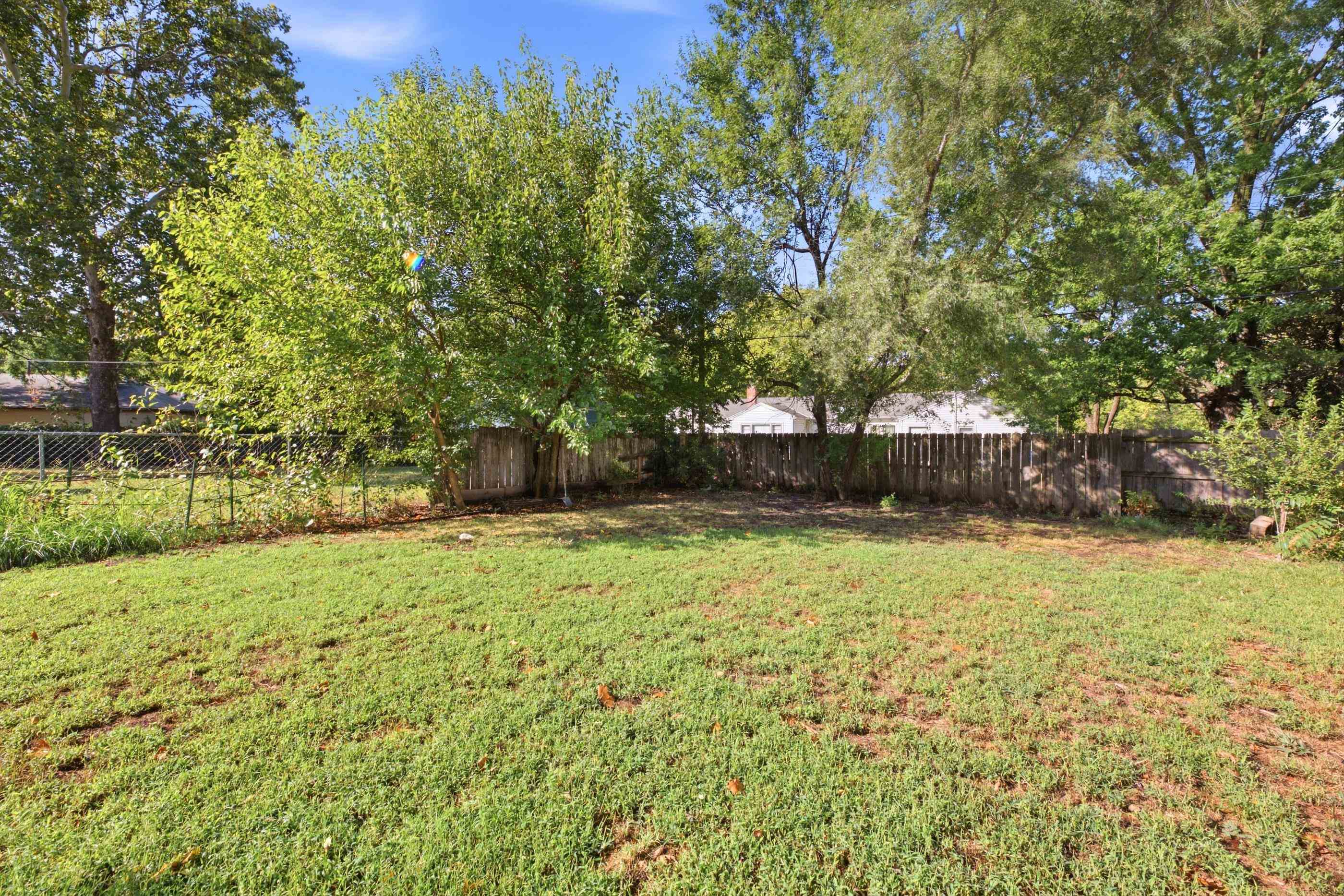 2525 S Oak Pass Property Photo 35