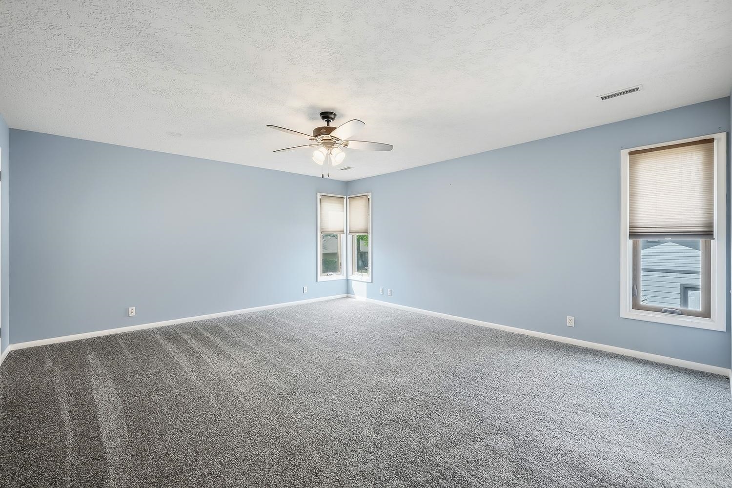 1701 N Amarado Property Photo 16