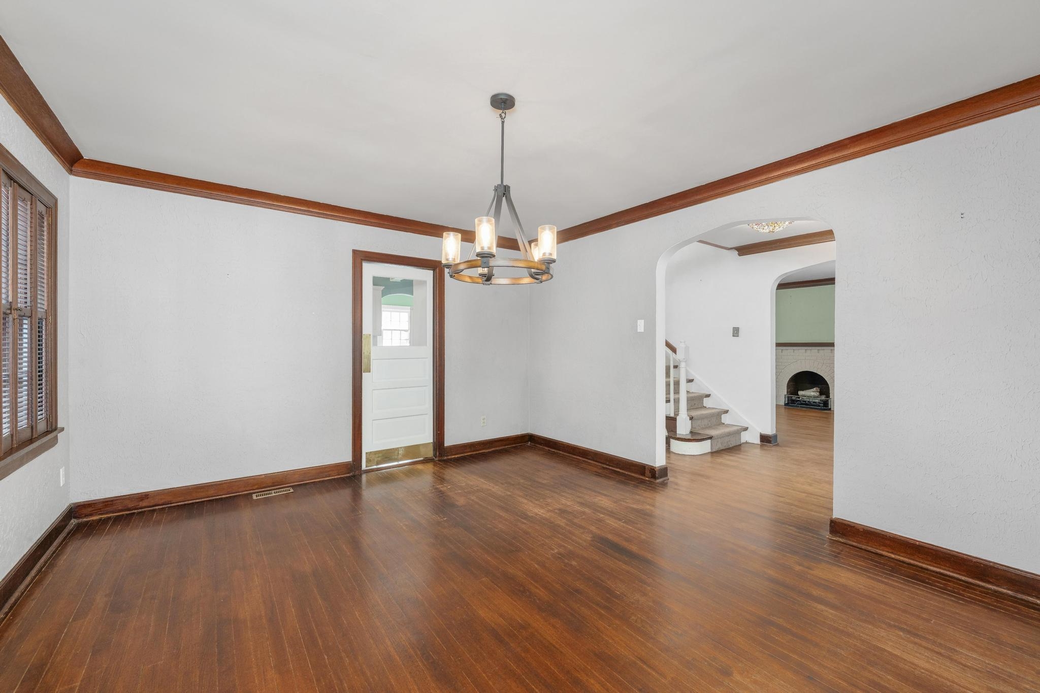 144 N Dellrose Ave Property Photo 8