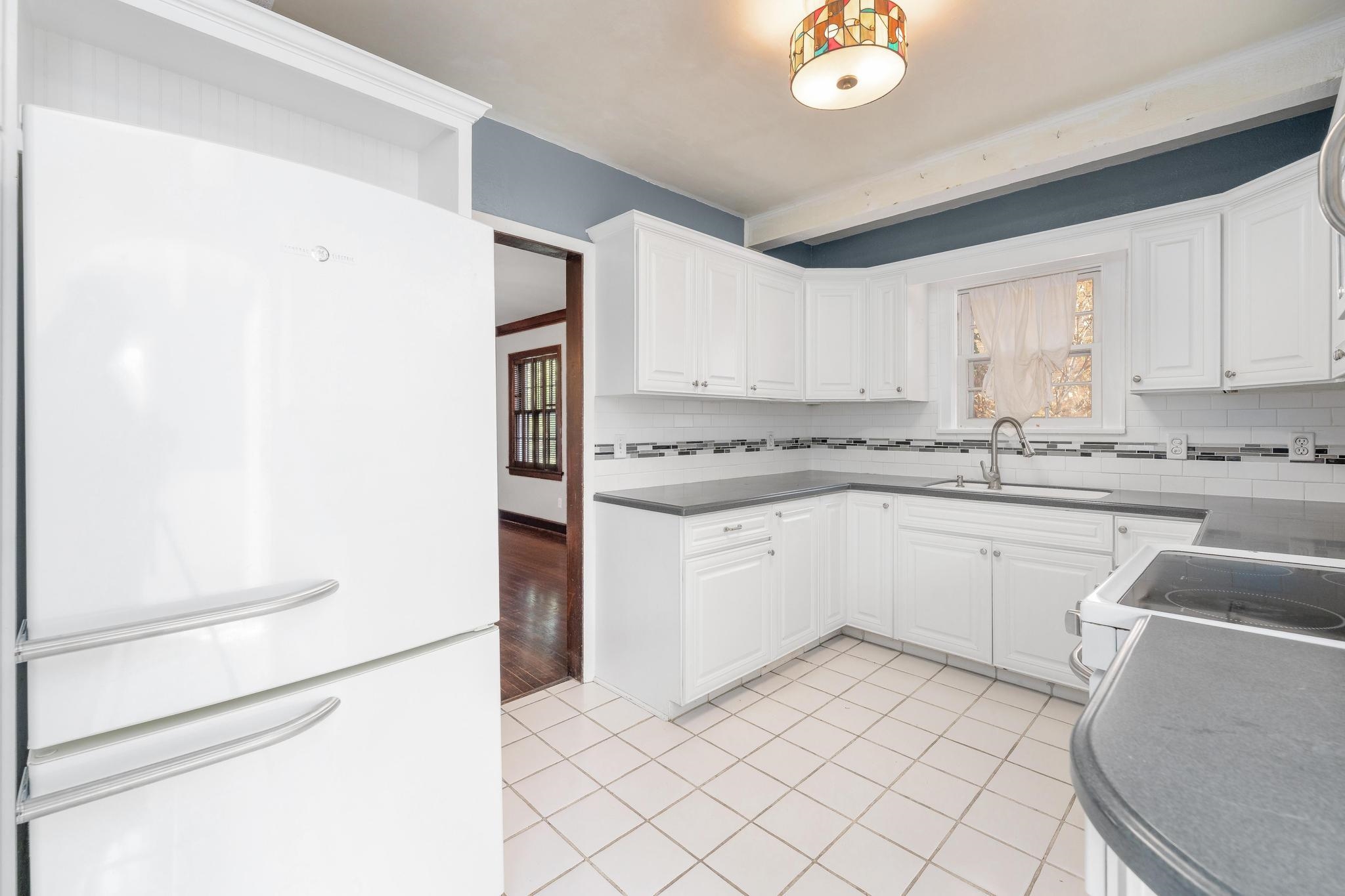 144 N Dellrose Ave Property Photo 12