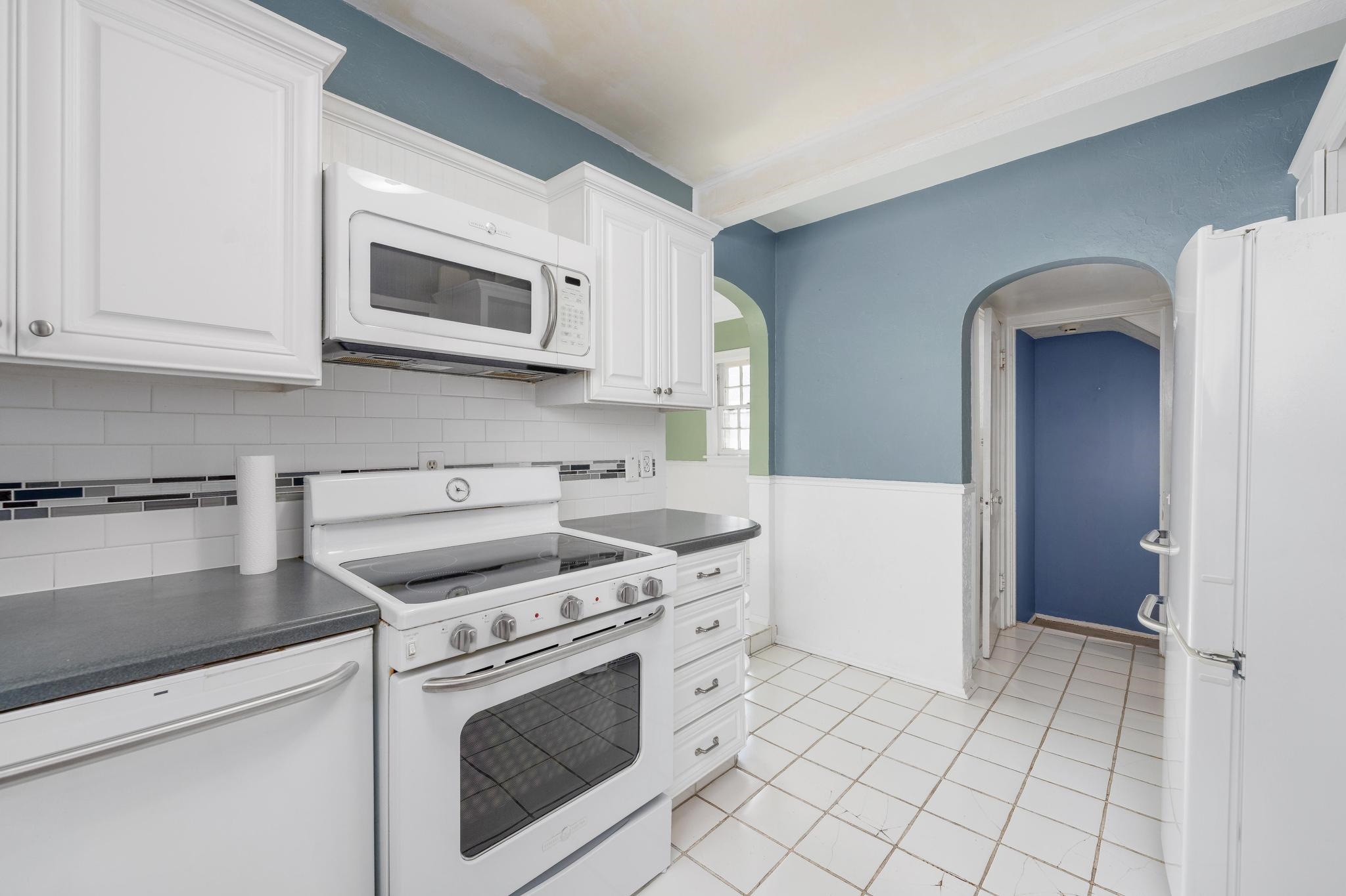 144 N Dellrose Ave Property Photo 13