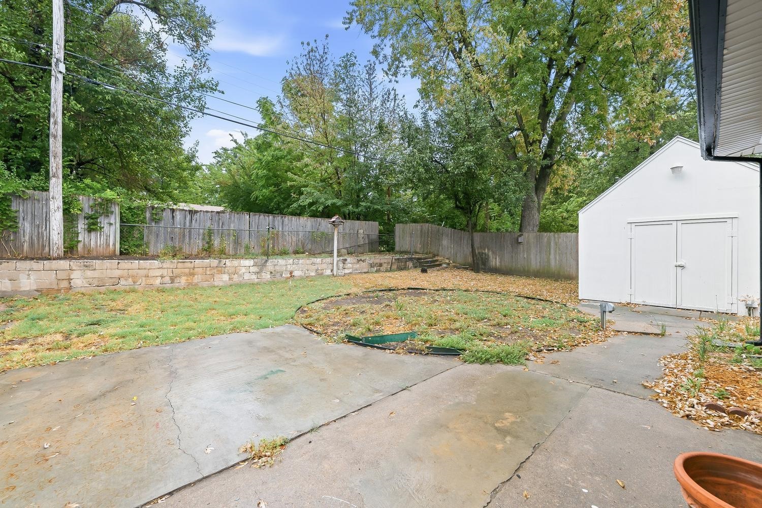 2308 S Belmont St Property Photo 27