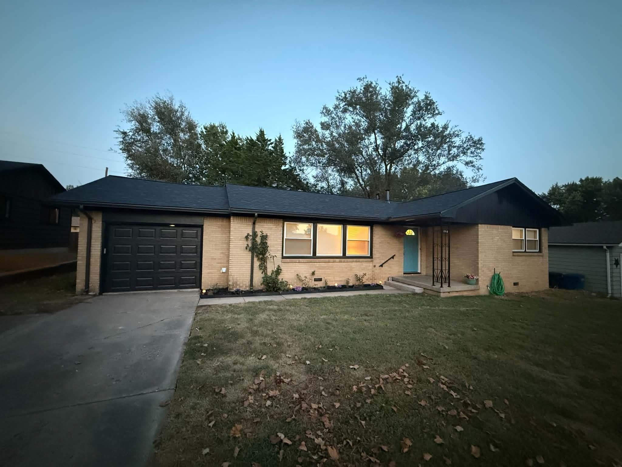 1712 Washington Property Photo 1