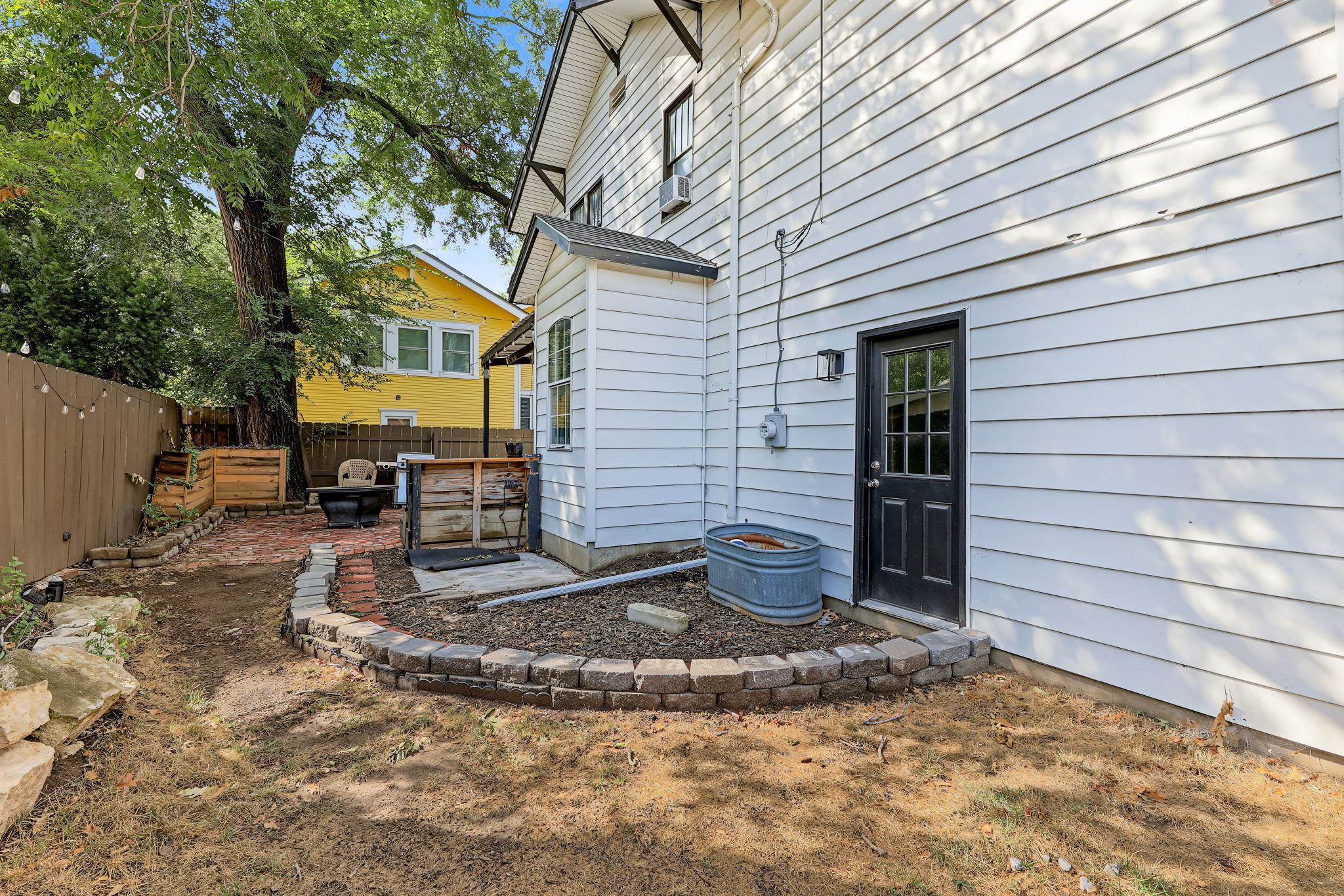 206 S Vassar Property Photo 29