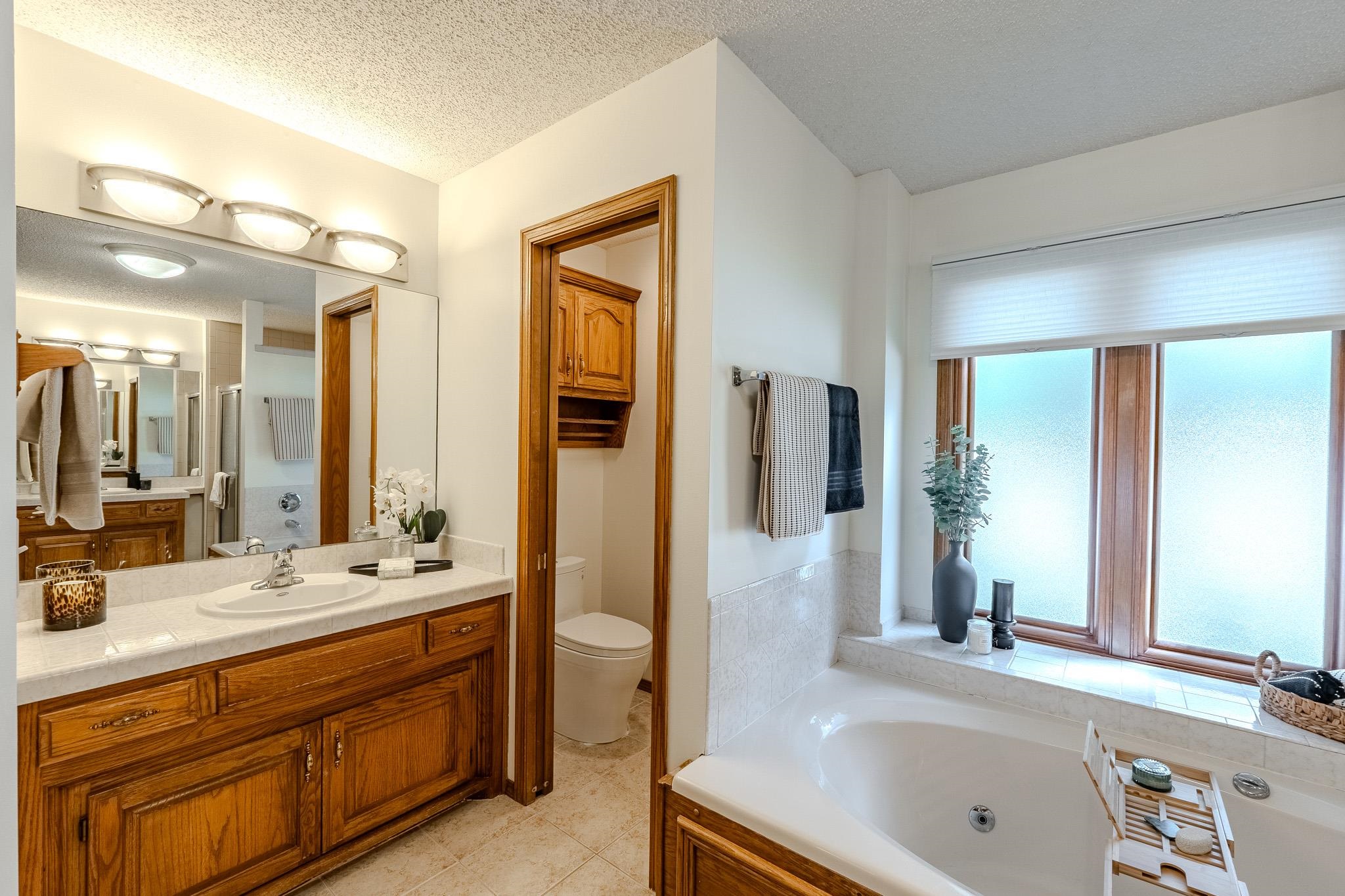 907 S Whippoorwill Rd Property Photo 17
