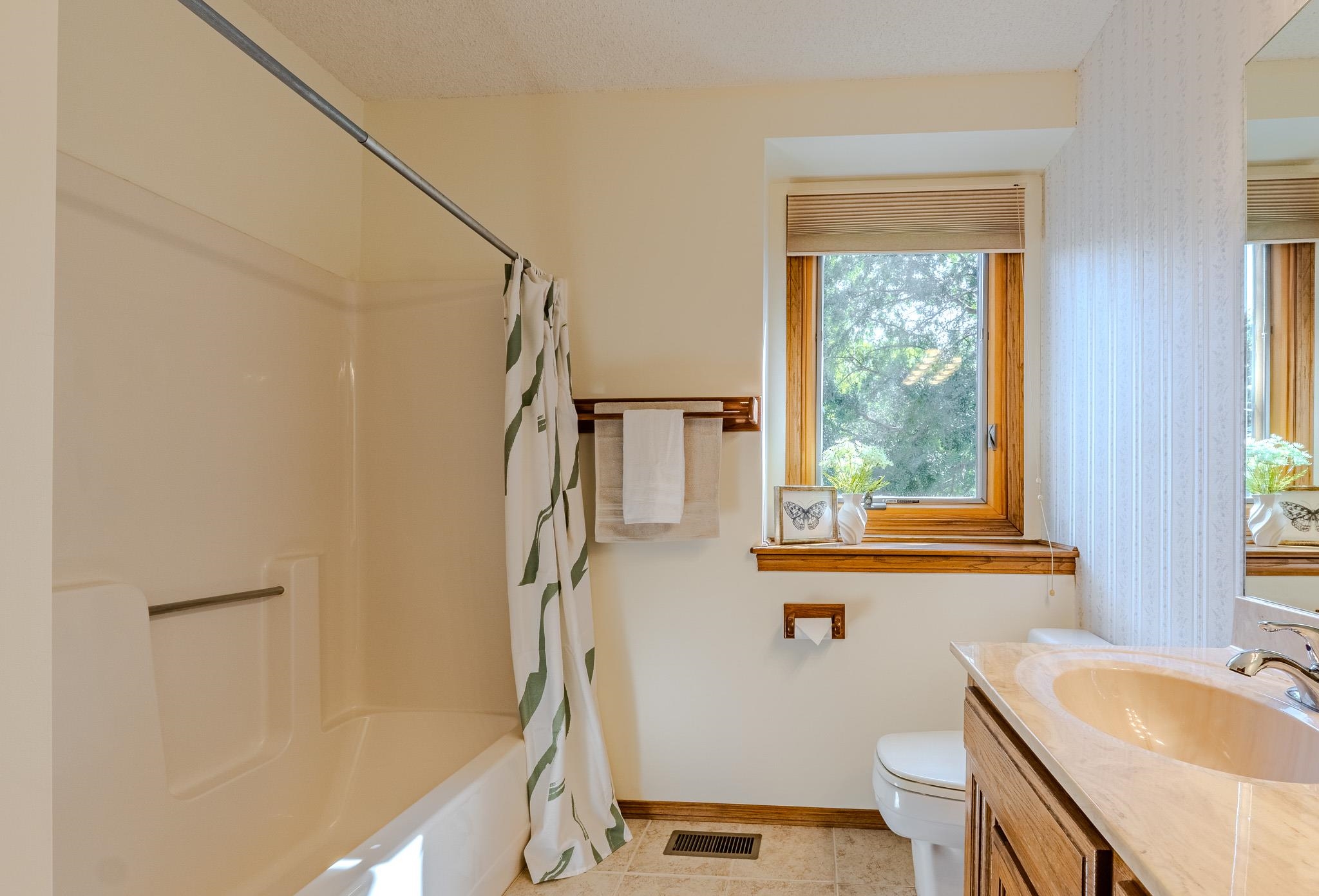 907 S Whippoorwill Rd Property Photo 25