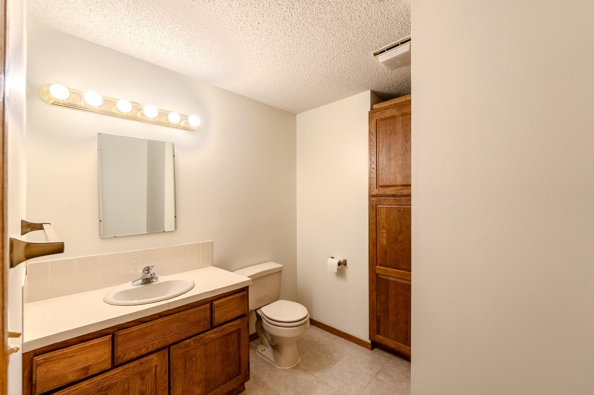 907 S Whippoorwill Rd Property Photo 31