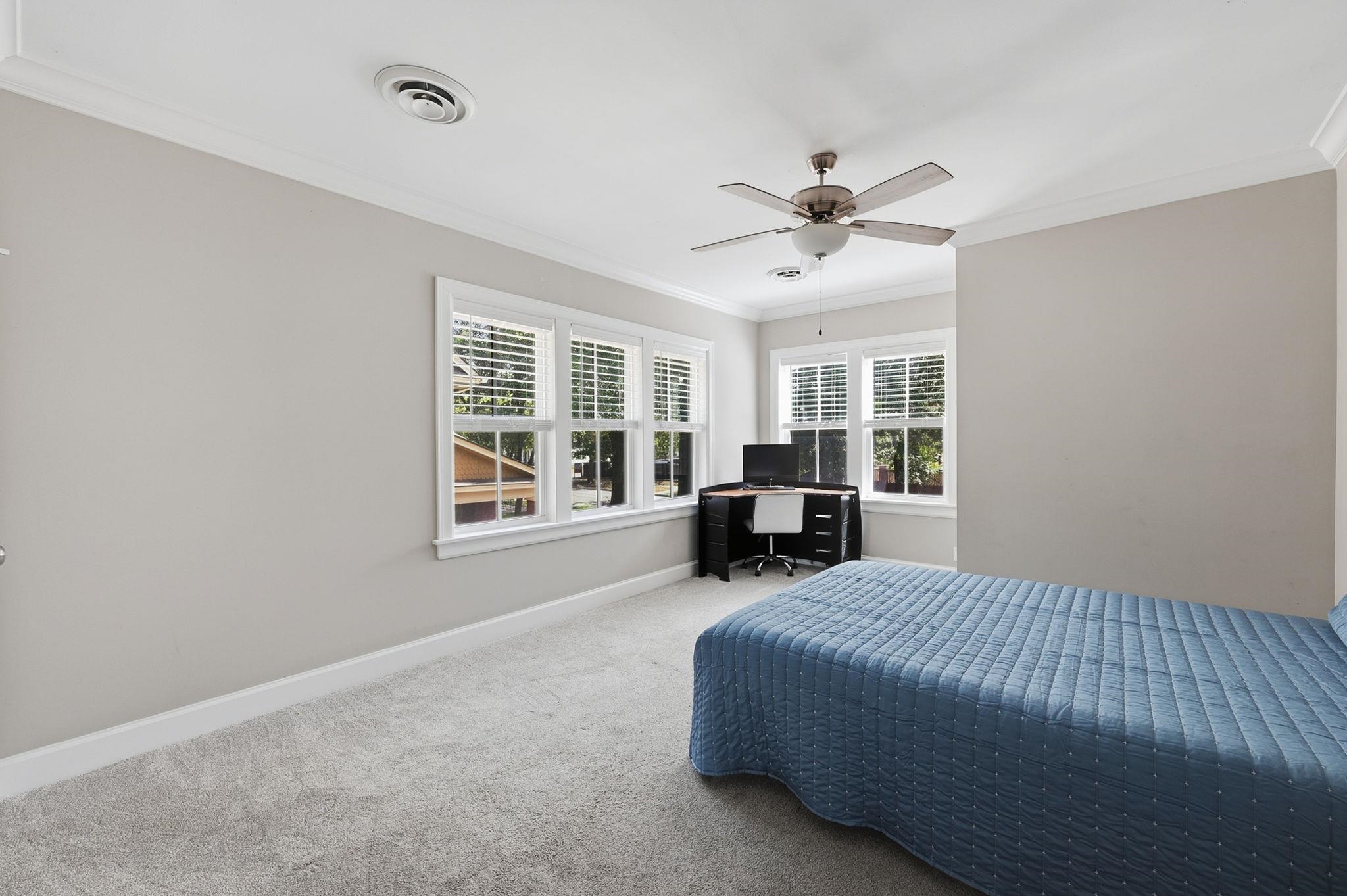 3330 Country Club Pl Property Photo 24