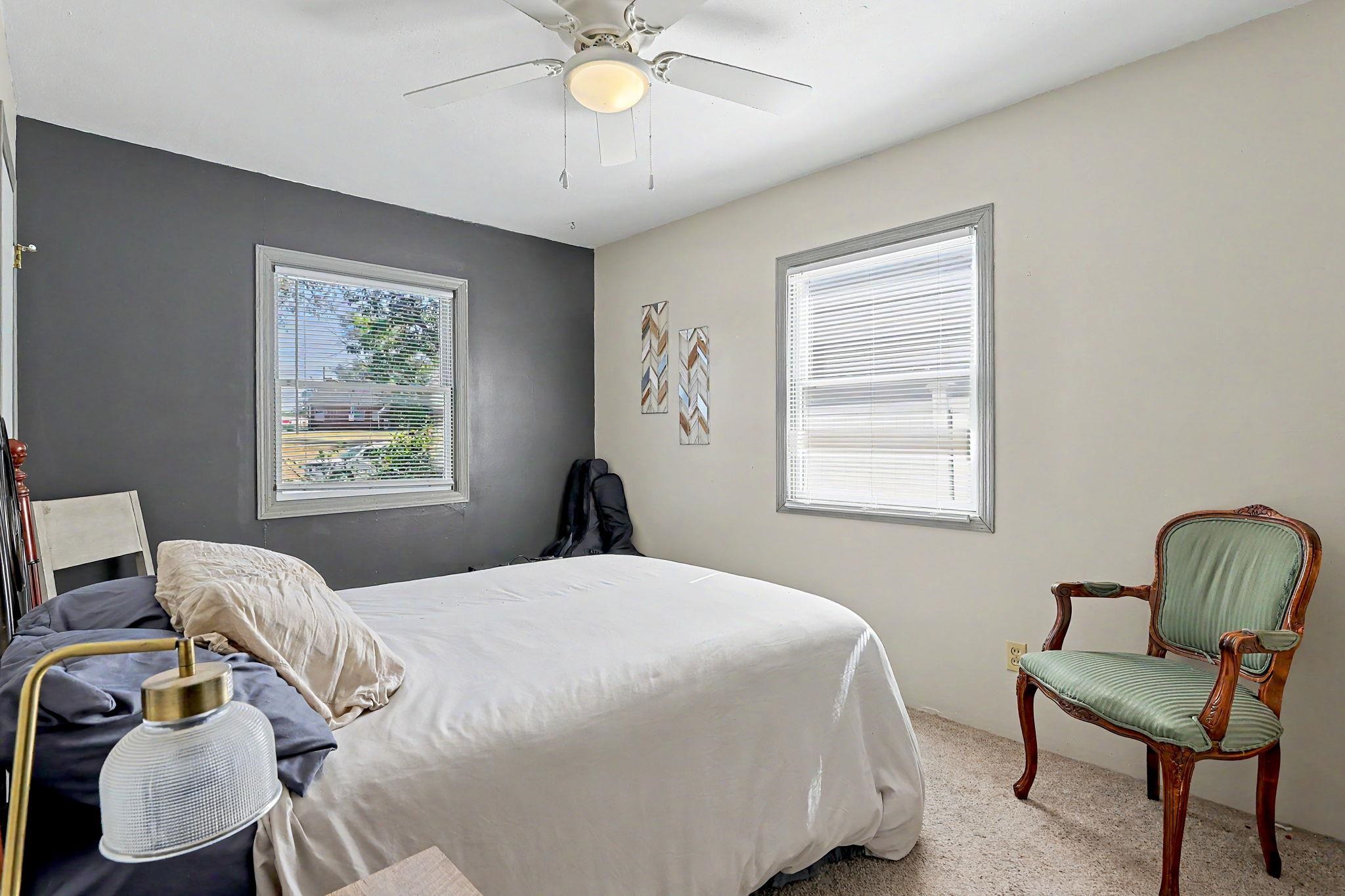 1315 E Ashford Drive Property Photo 15