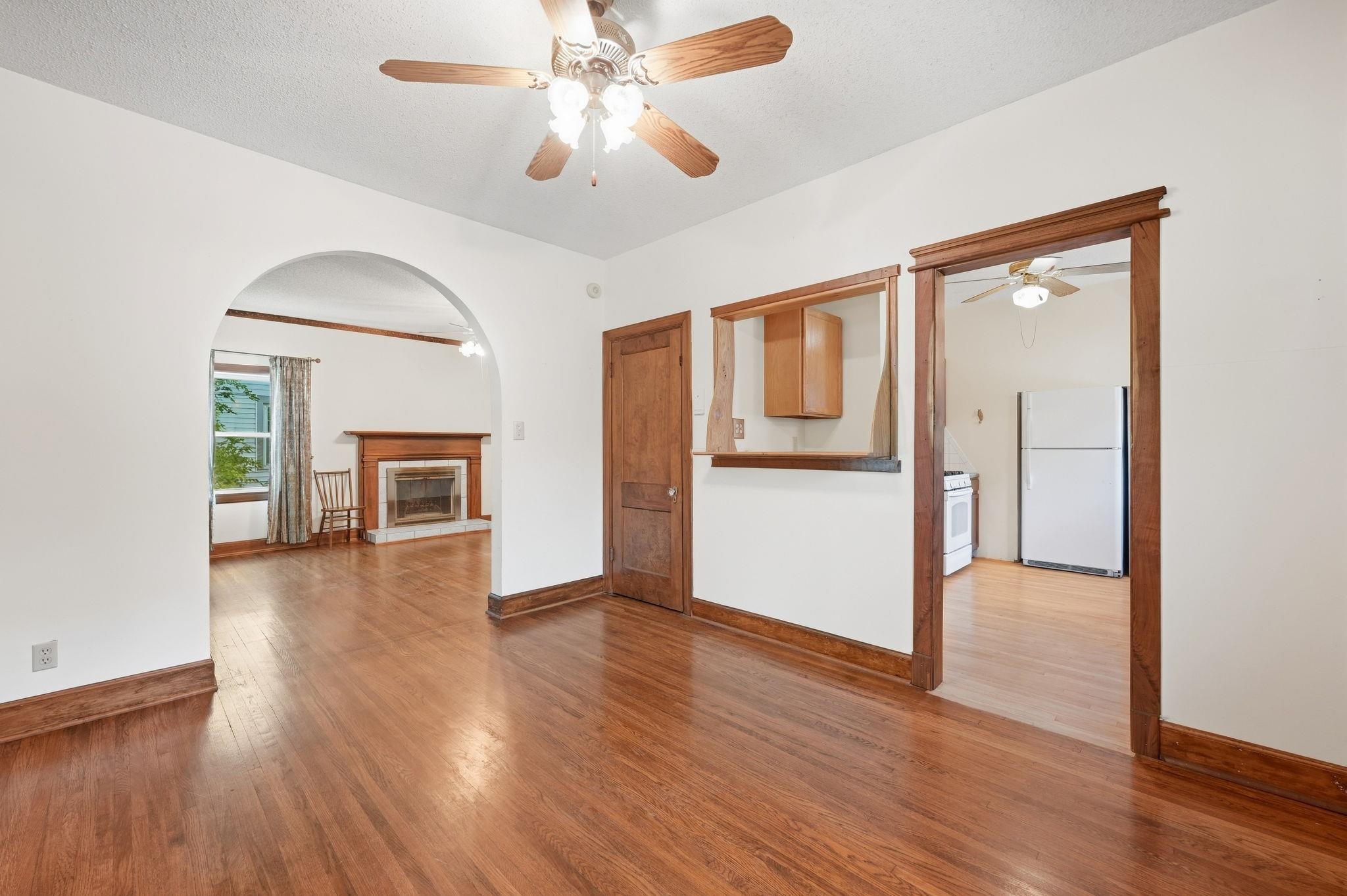 433 S Fern Property Photo 8