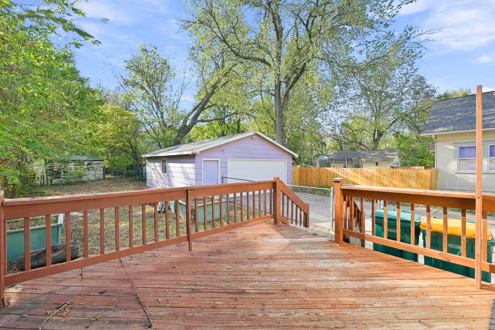 433 S Fern Property Photo 20