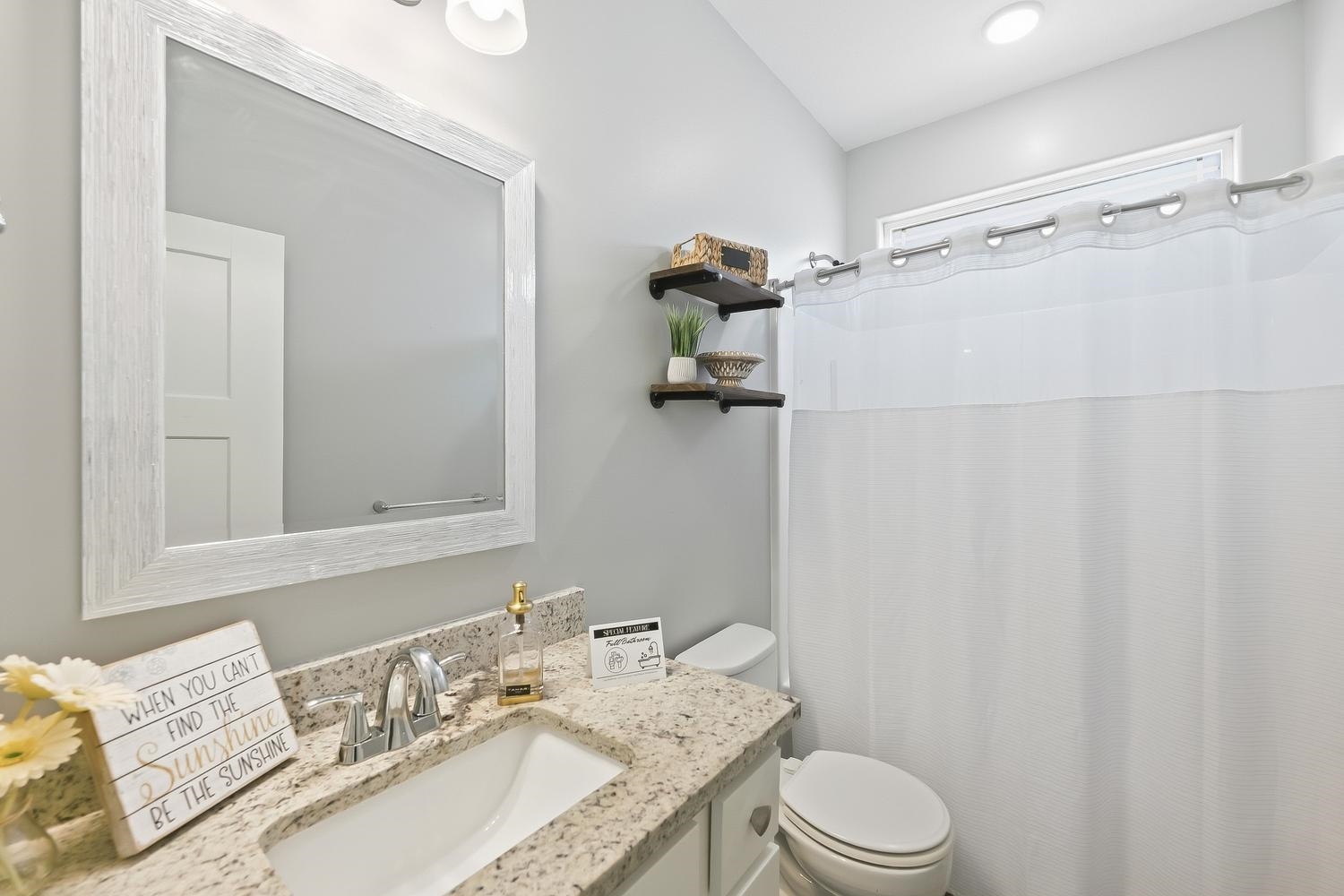 2922 E Reiss Property Photo 17