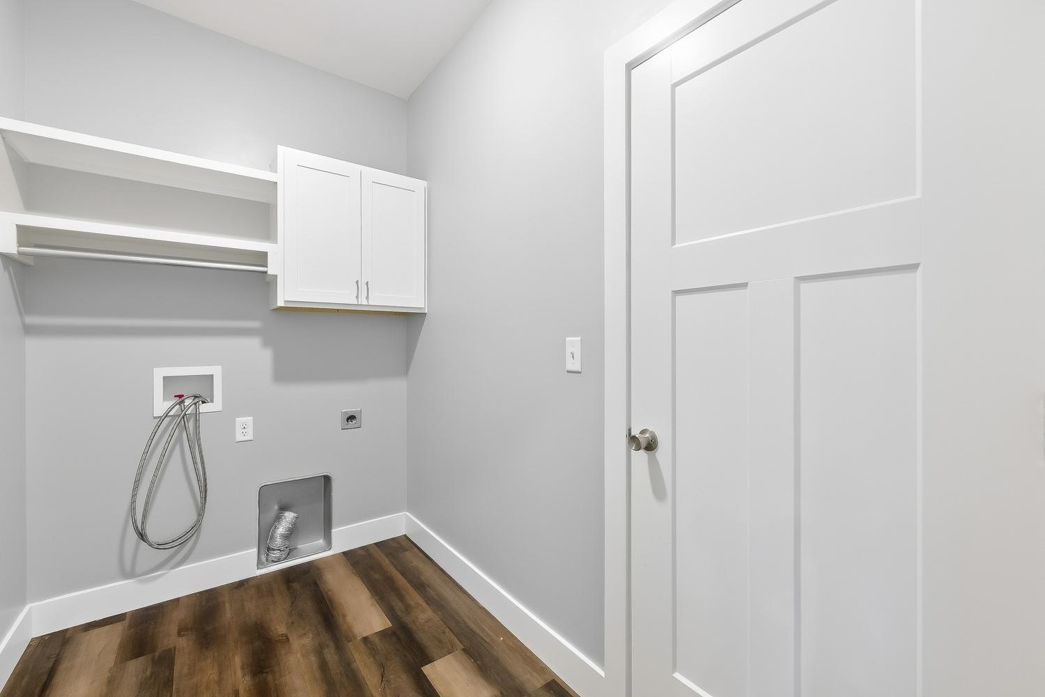 2922 E Reiss Property Photo 18