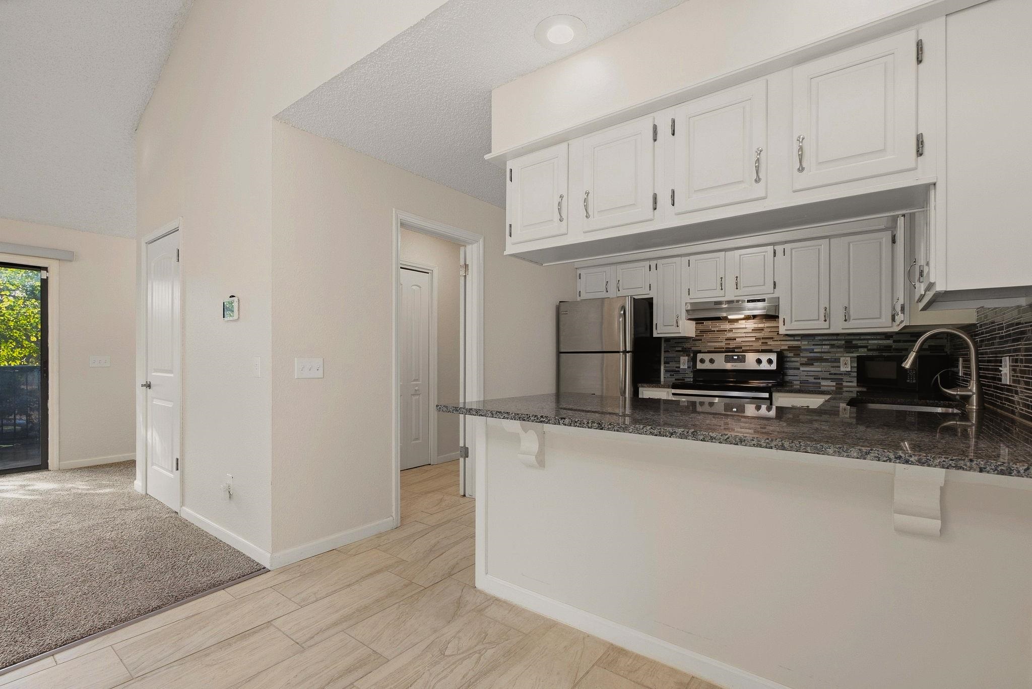 2421 S Yellowstone St #2302 Property Photo 12