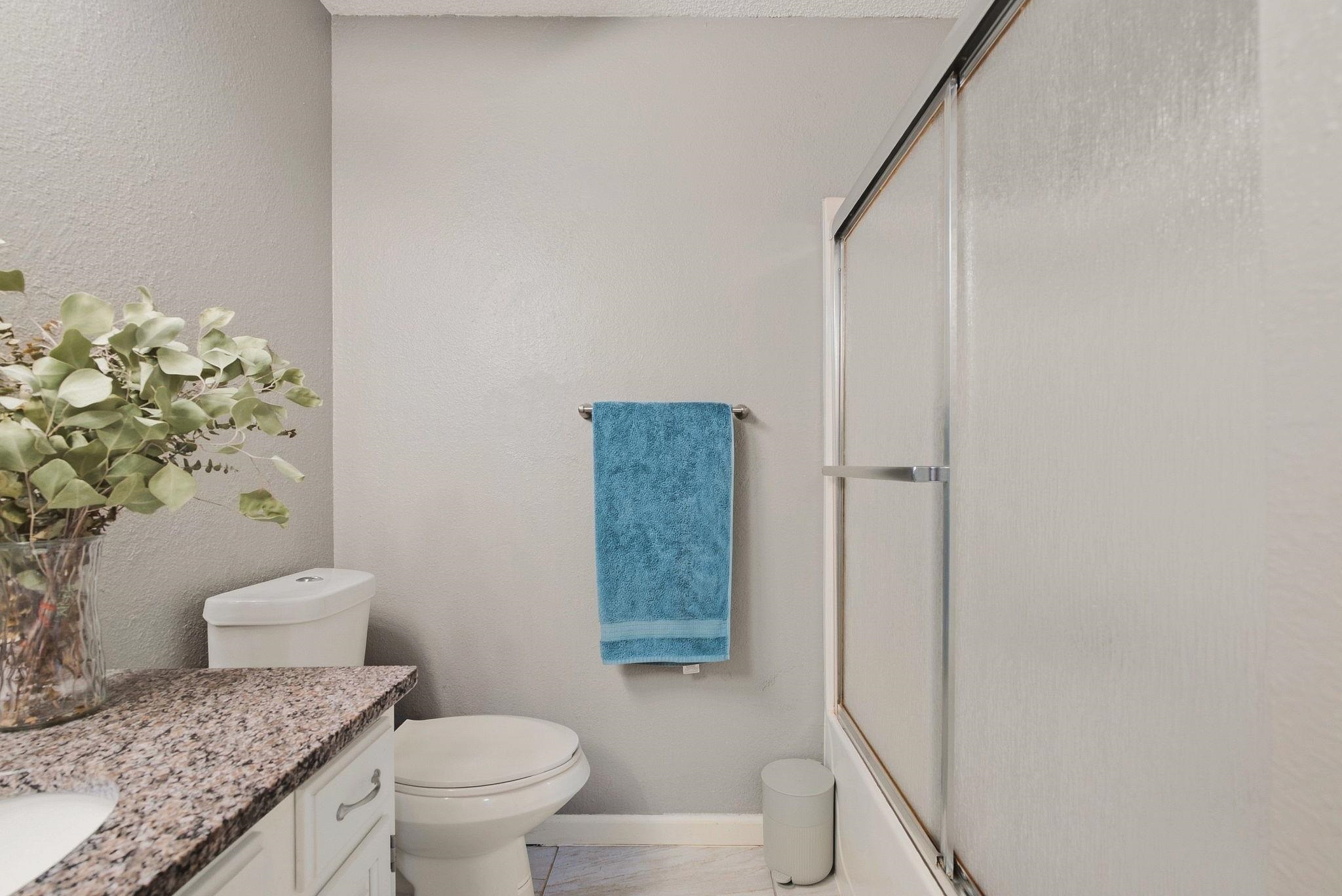 2421 S Yellowstone St #2302 Property Photo 25