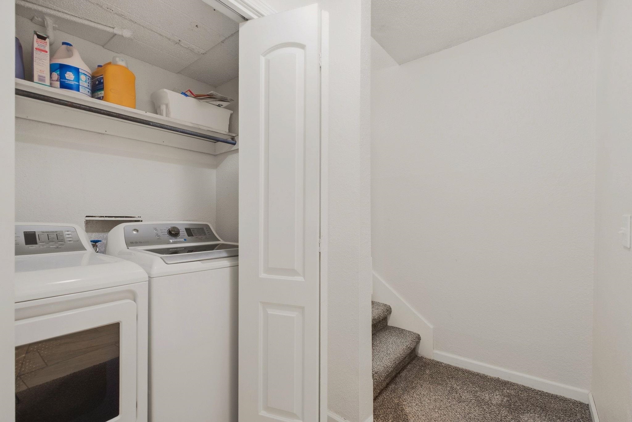 2421 S Yellowstone St #2302 Property Photo 27